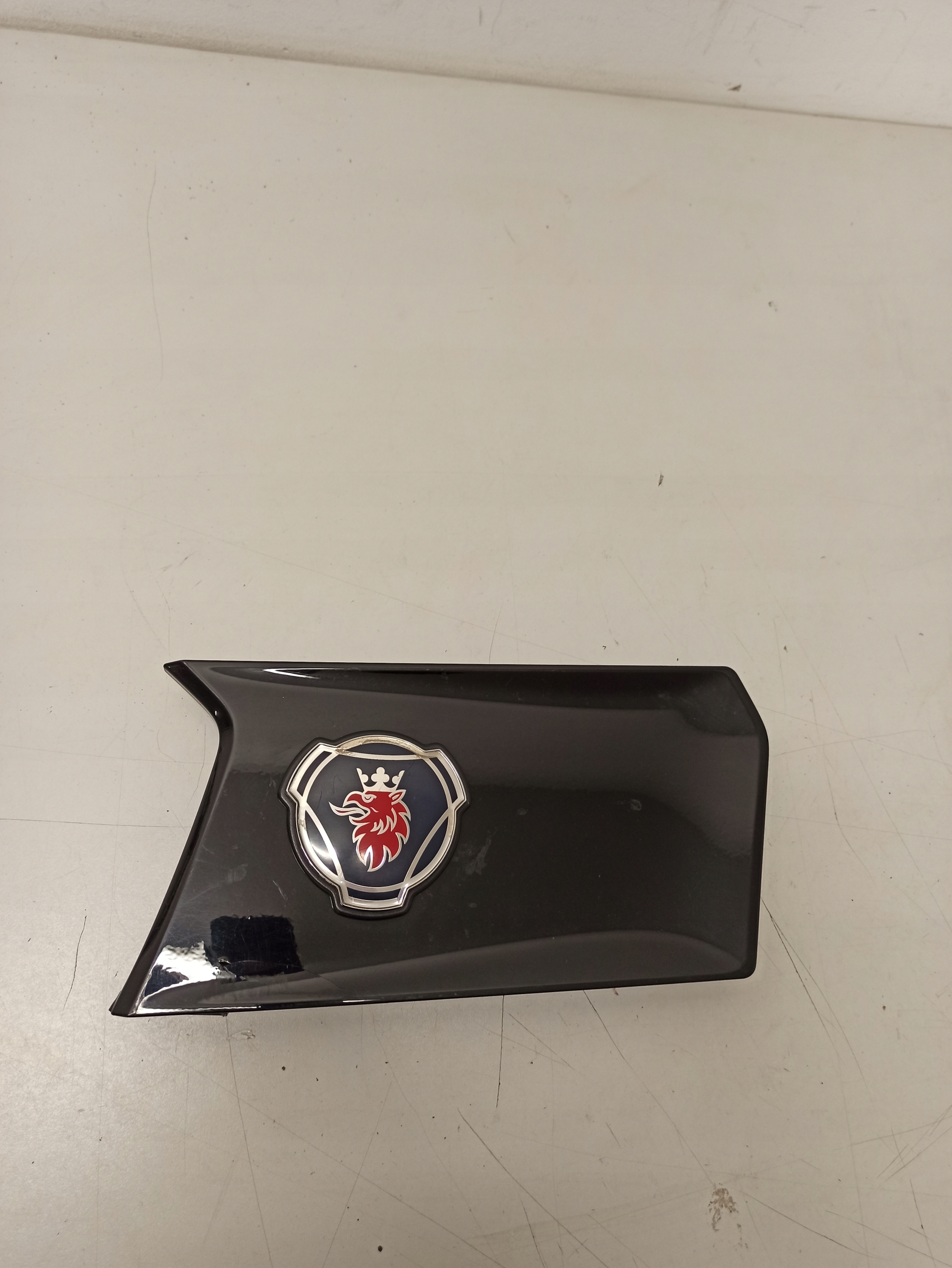 КРЫШКА КАПОТА SCANIA R S OE 2324292