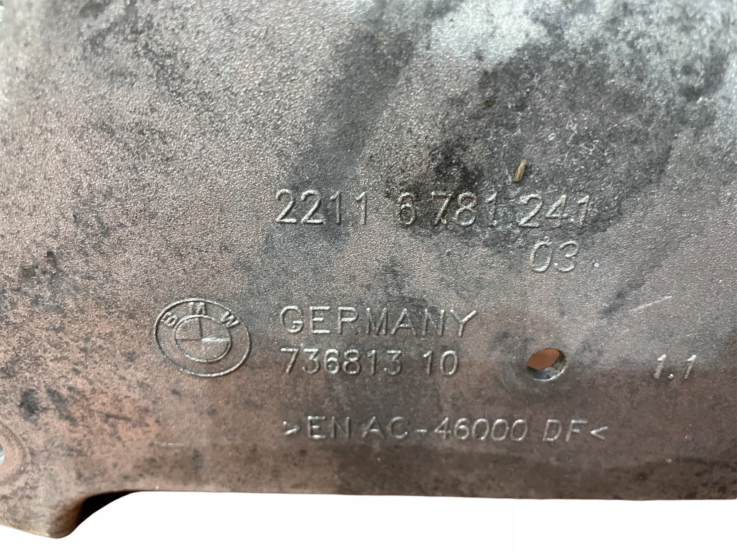 engine mount BMW 5 F10 F11 2.0D N47