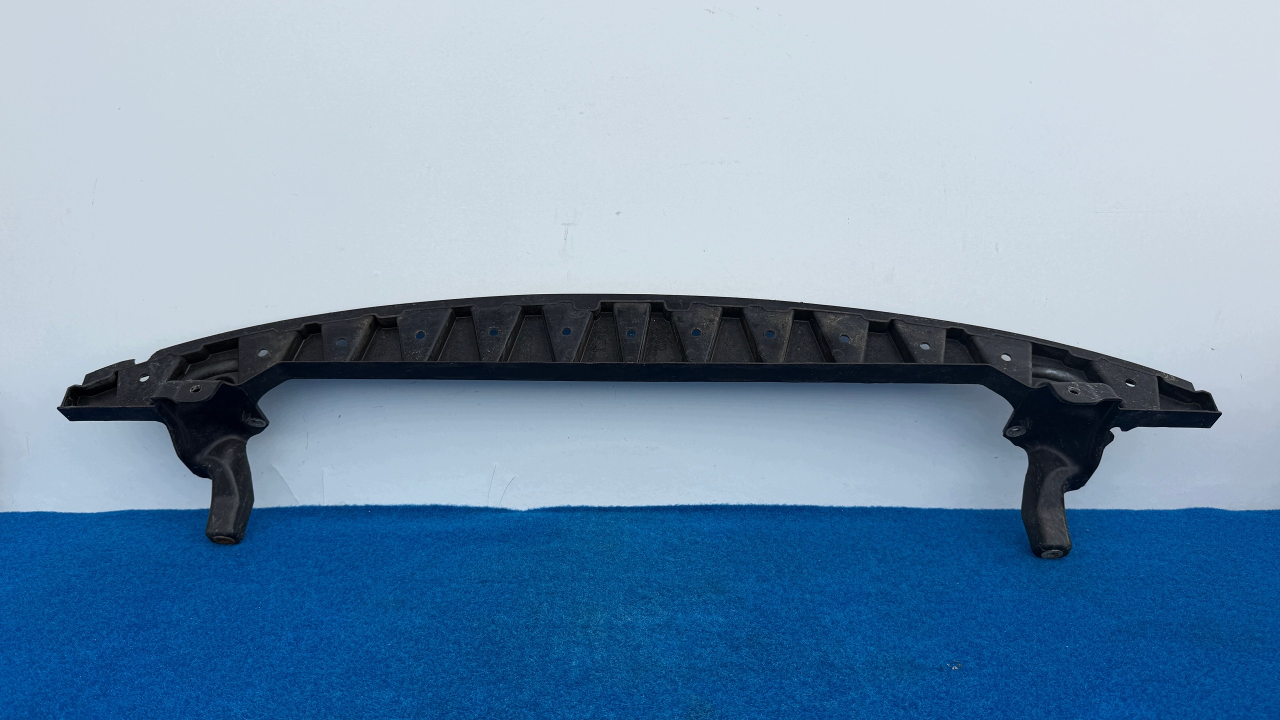 lower bumper support front pillar VW GOLF 5 V 1K0807093C KP11/M3