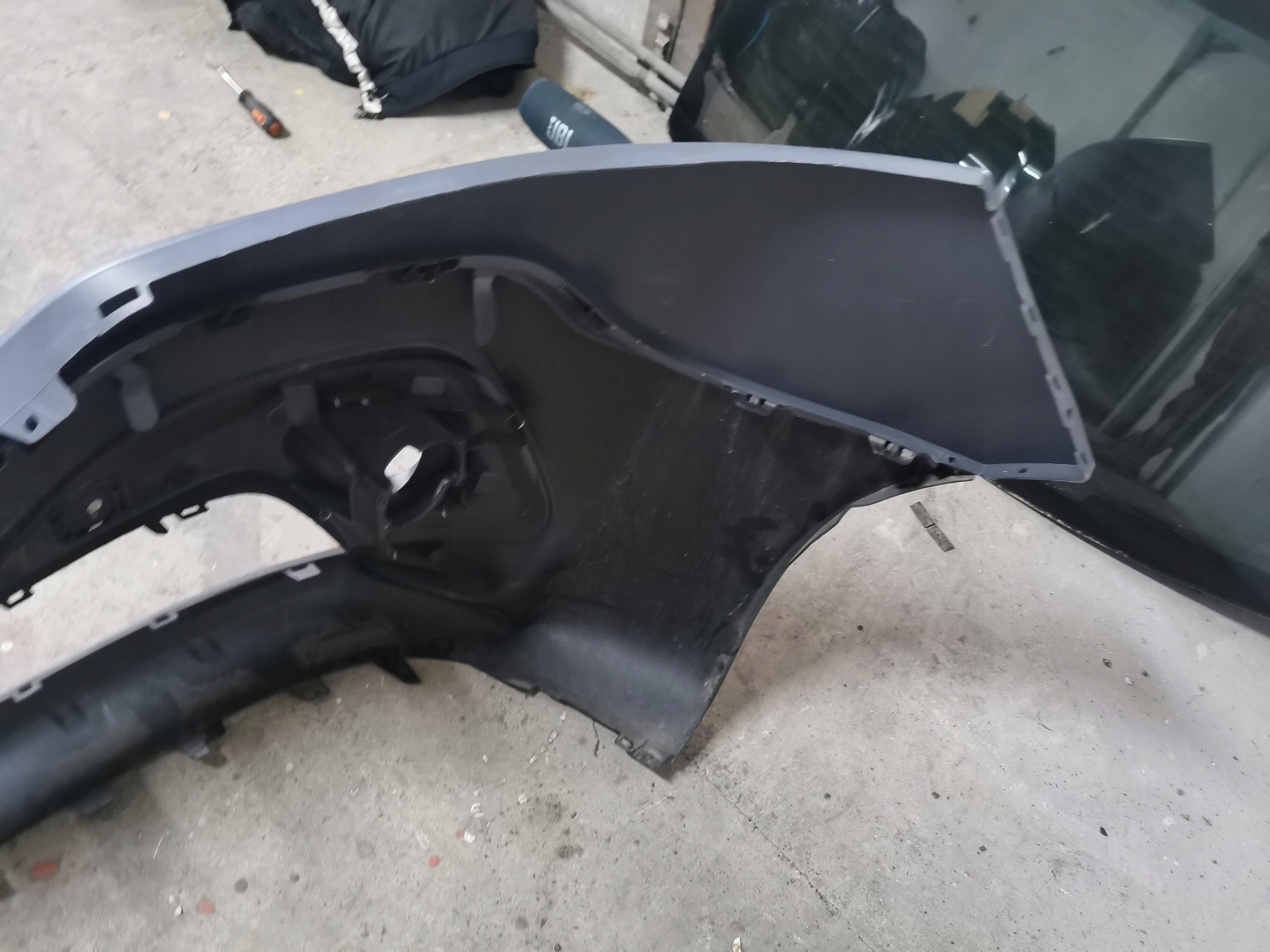 Frontstoßstange RENAULT TRAFIC III 14- 50128697S