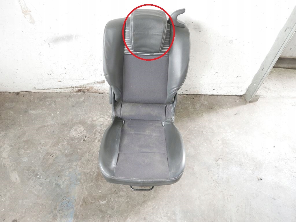 кресло левый задний renault SCENIC II 03-06