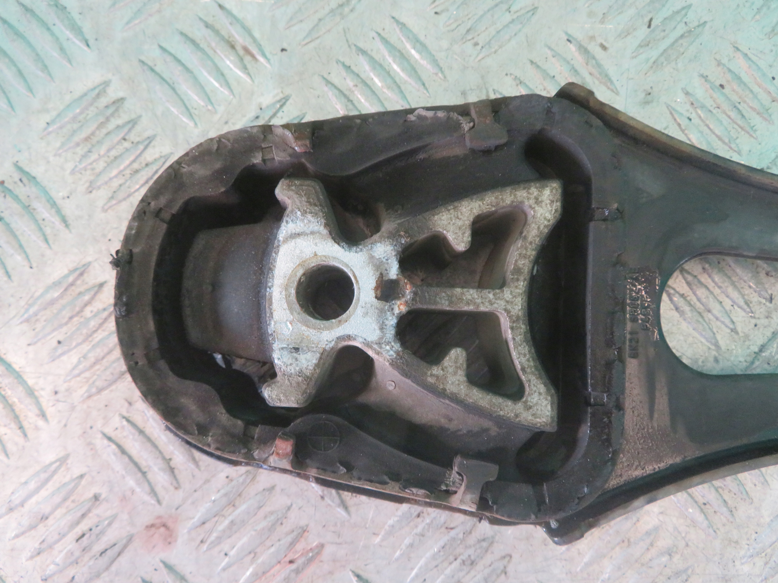 holder gearbox mount FORD TRANSIT MK8 2.0 18R BK21-8P082-AE