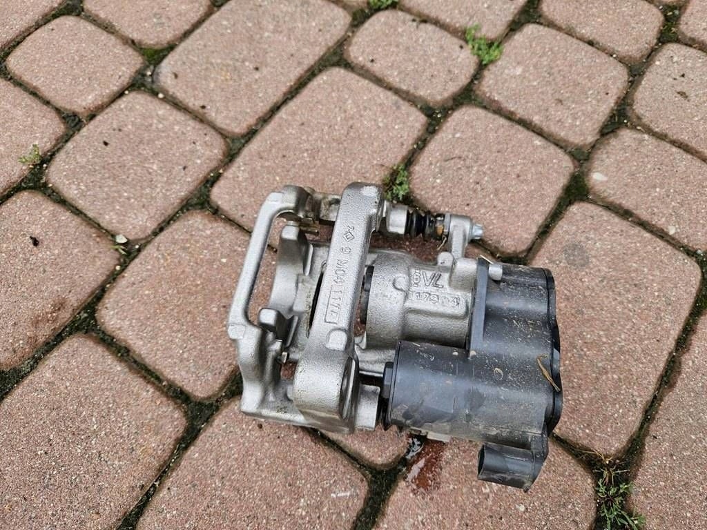 caliper rear part rear jarzmo right new PROACE CITY Combo E Berlingo Rifter