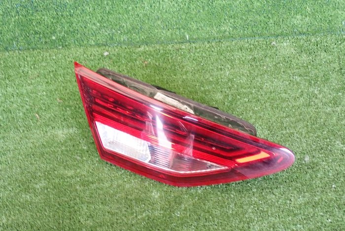 SEAT LEON III LED 3d 13- light left rear rear part to the bonnet