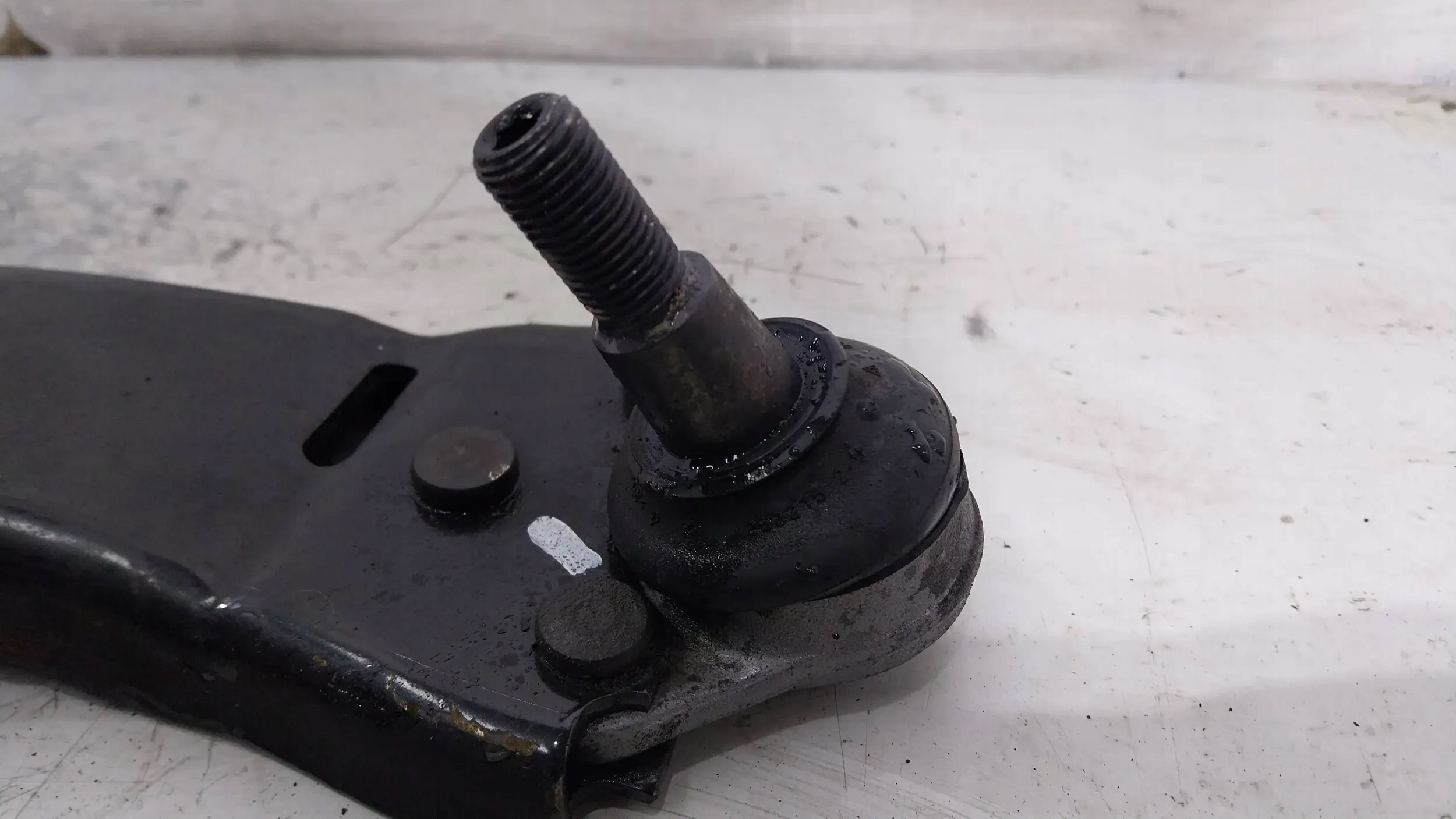 arm right front 6G9N3A052BB VOLVO V60 S60 II V70 III S80 II