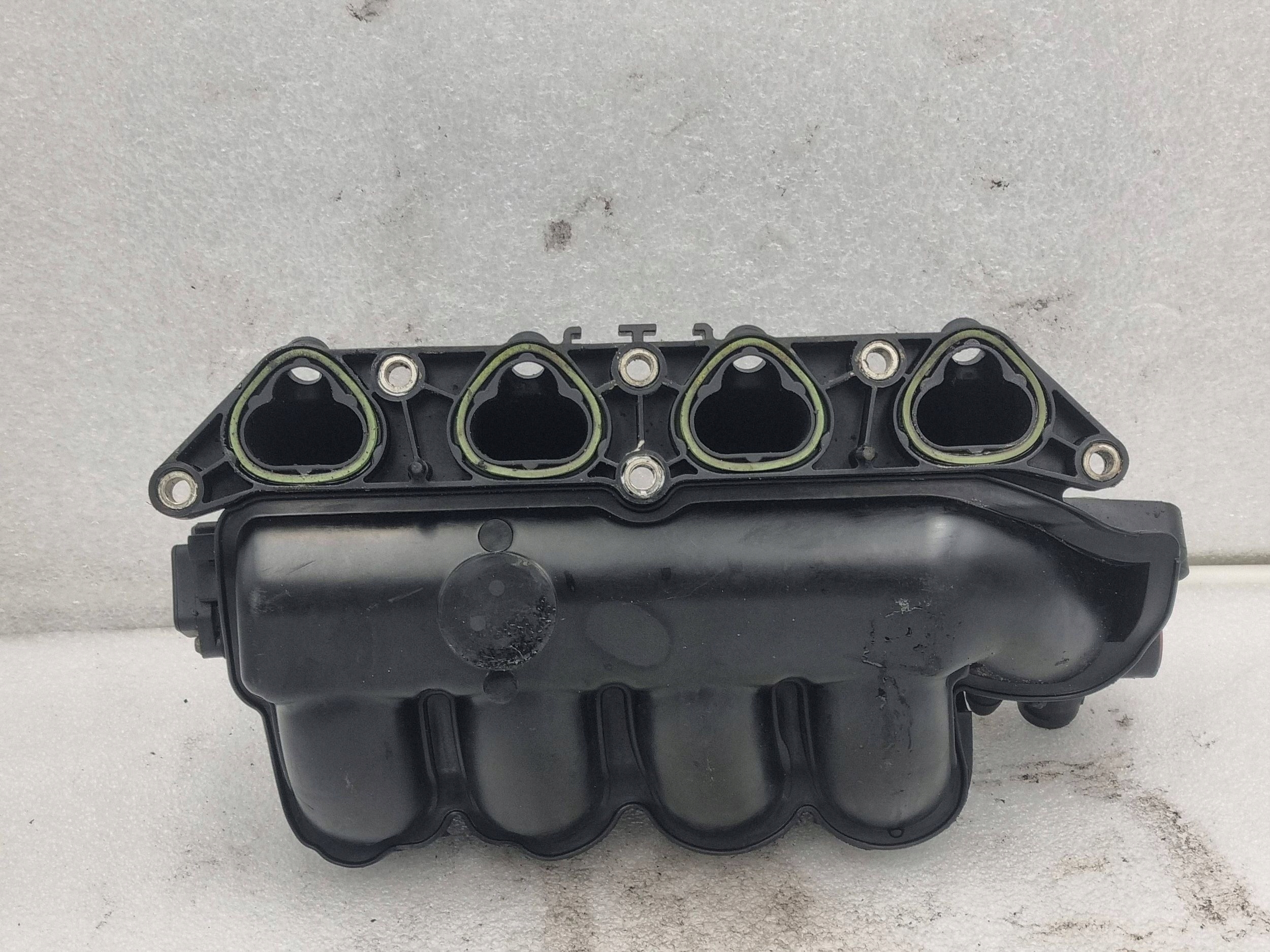 intake manifold Skoda Seat VW 1.4 1.6V 036129711FD