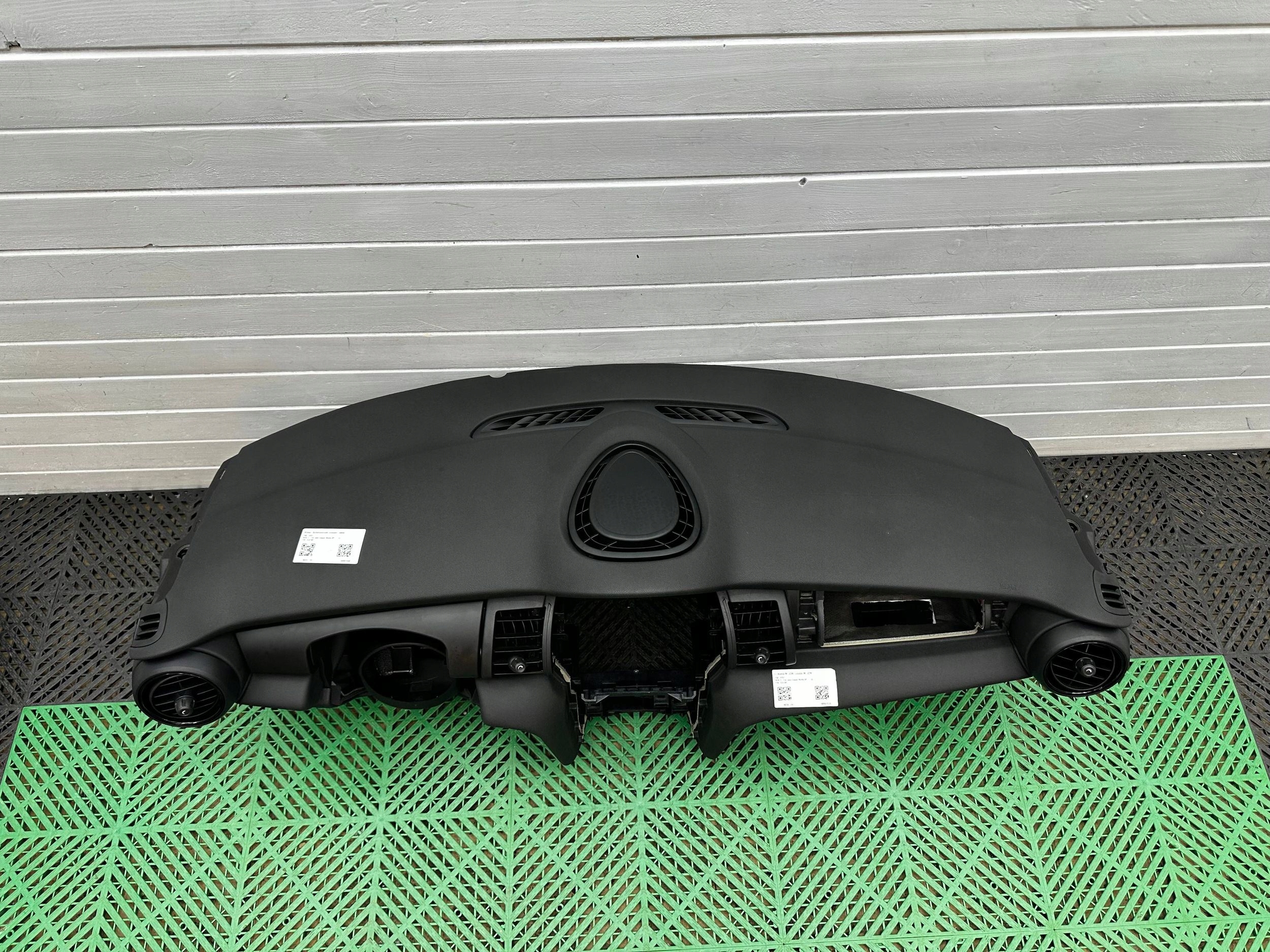 dashboard instrument panel Mini One Cooper F57 F56 F55 without HUD