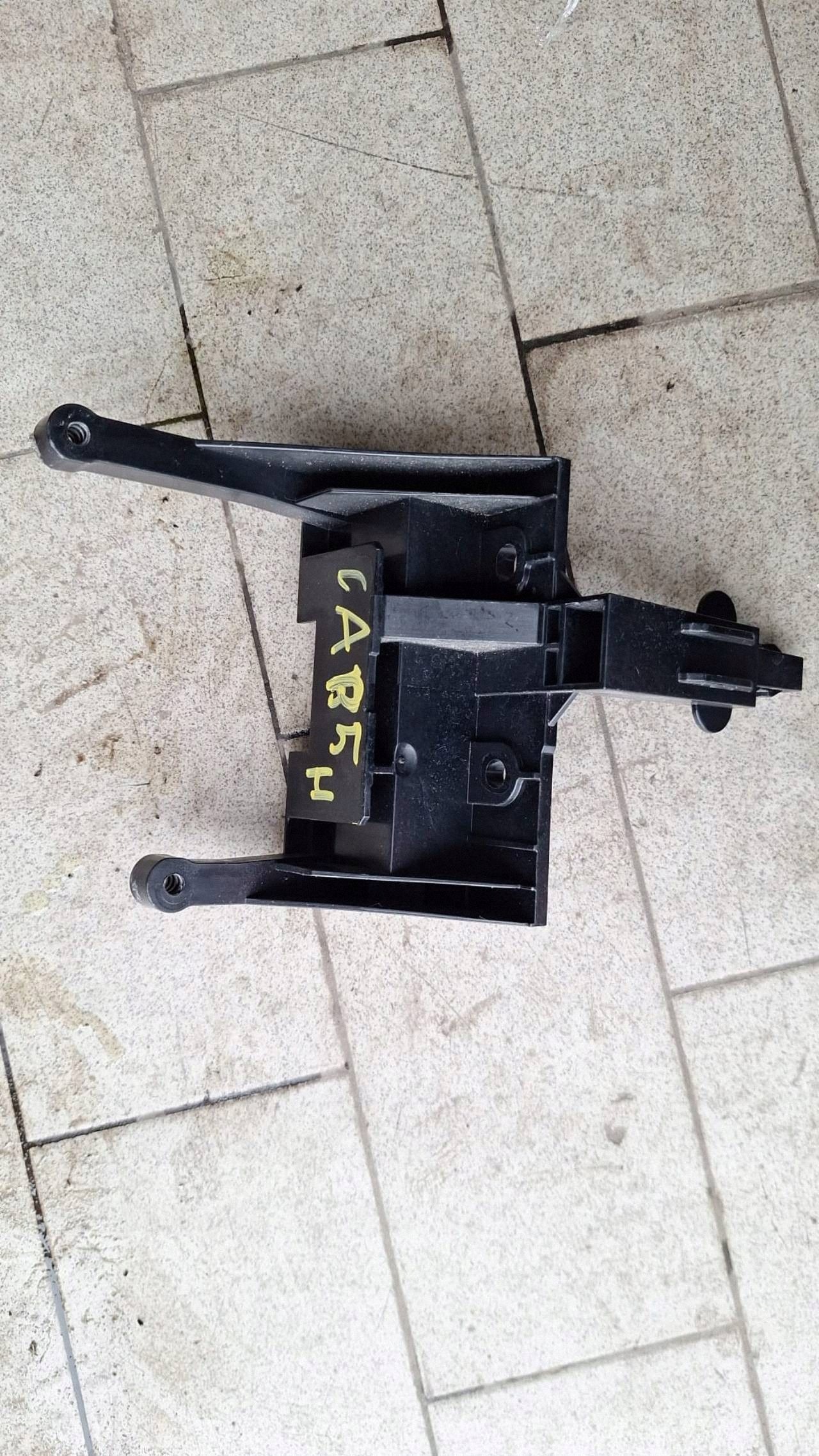 Support plaque klaksonu Renault Twingo III 256B06432R
