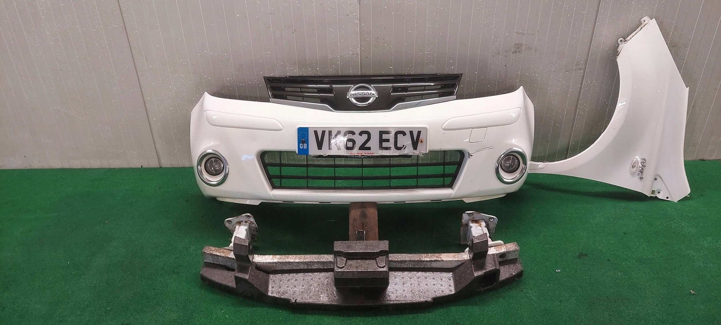 TRAVERSA paraurti Anteriore NISSAN NOTE LIFT E11 09-12