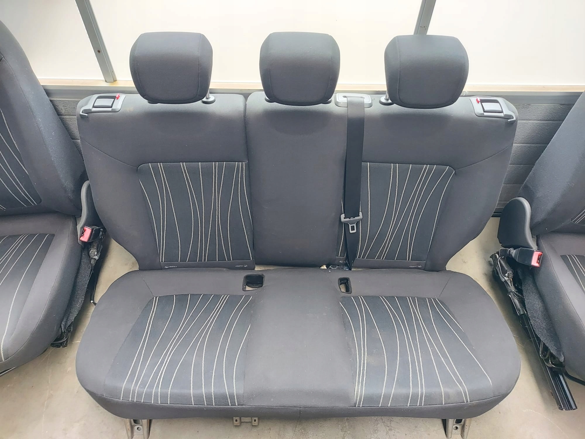 кресла бочки диван opel CORSA d 5 Двери комплект