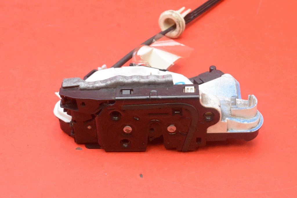 lock door left front front EU 5K1837015B VW GOLF 6 VI 5D HB 08-15