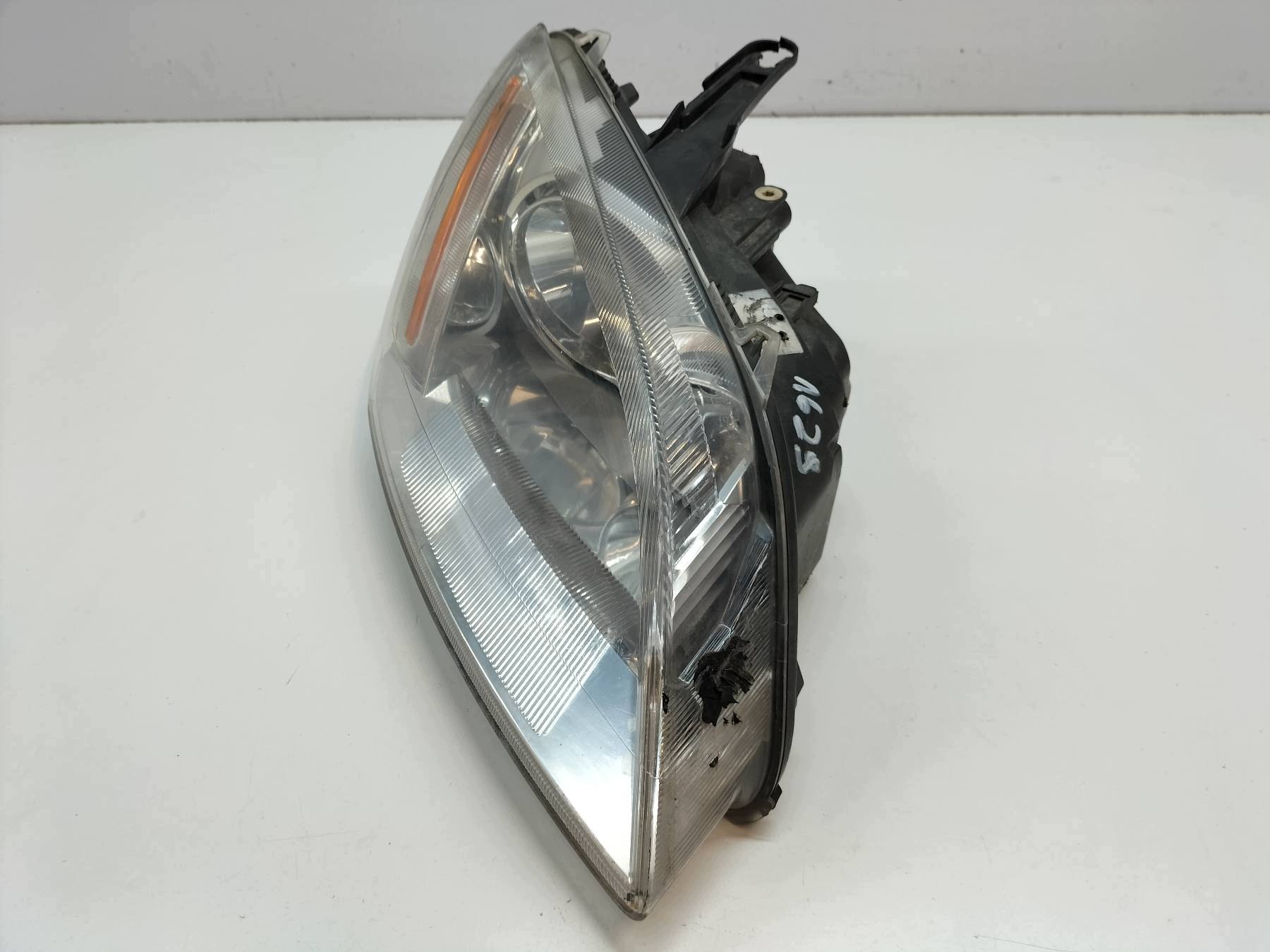 light front right EU before LIFT Ford Focus C-Max and (2003-2010)