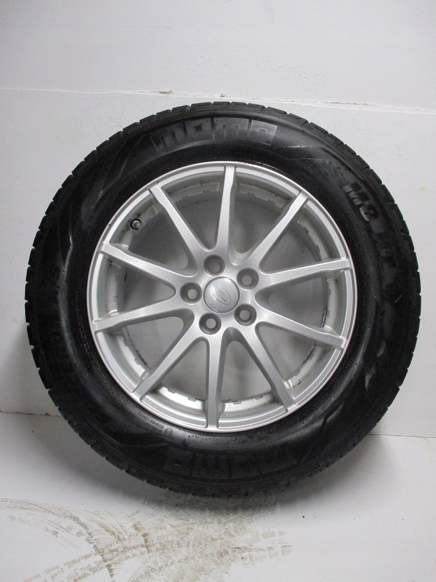 wheels discs tyres Range Rover Evoque R17 M+S 5 MM