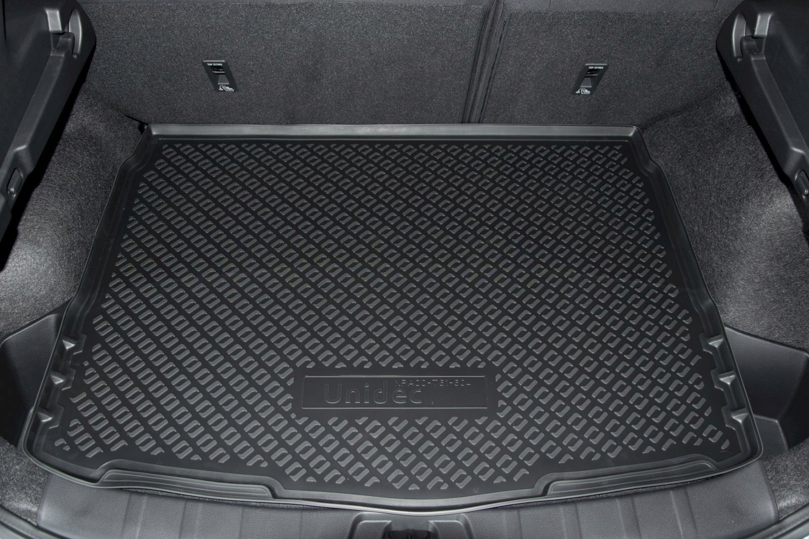 NISSAN QASHQAI J11 MATA GUMOWA WKŁAD BAGAŻNIKA Producent J&J Automotive