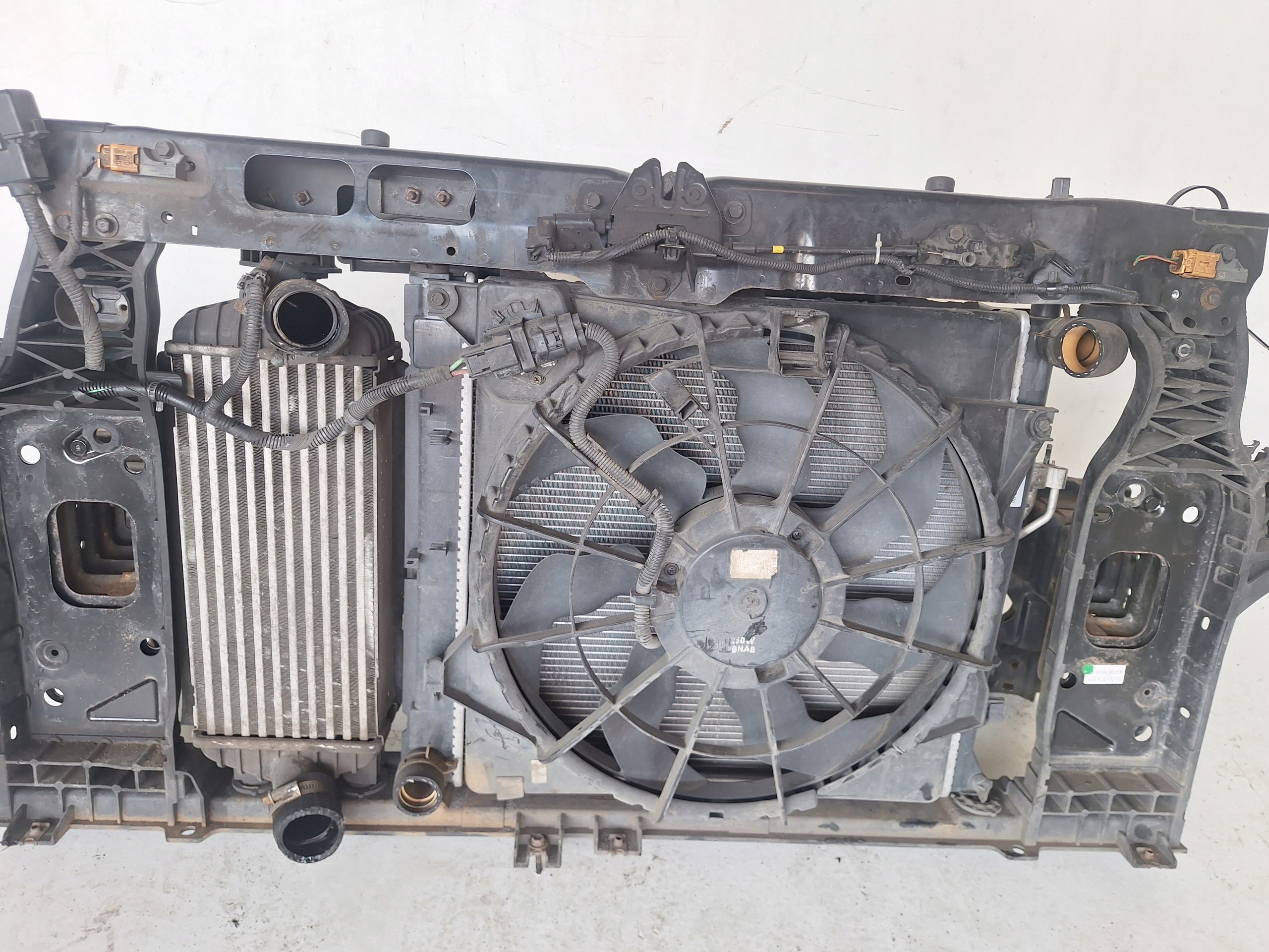 KIA CARENS IV 12-16 support panel for radiators 1.7 CRDI