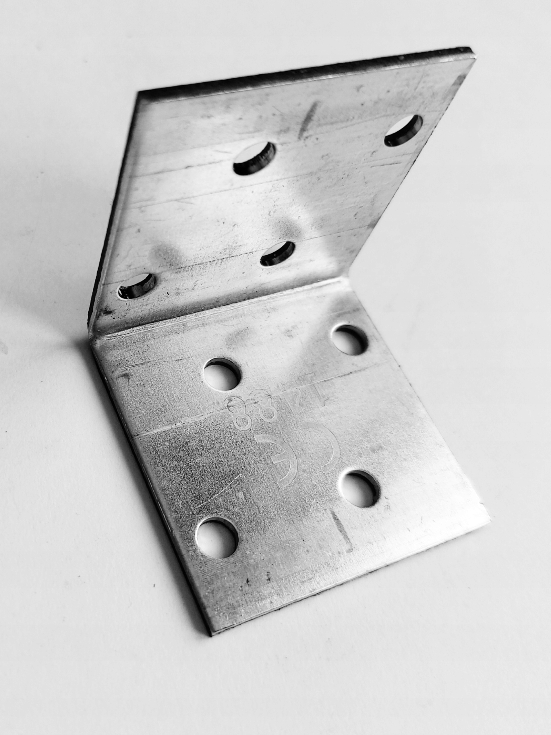 

Kątownik Ciesielski Złącze 40x40x40x2mm *1szt*