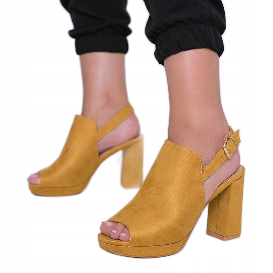 

Żółte Skóra ekologiczna Buty Sandały r.39