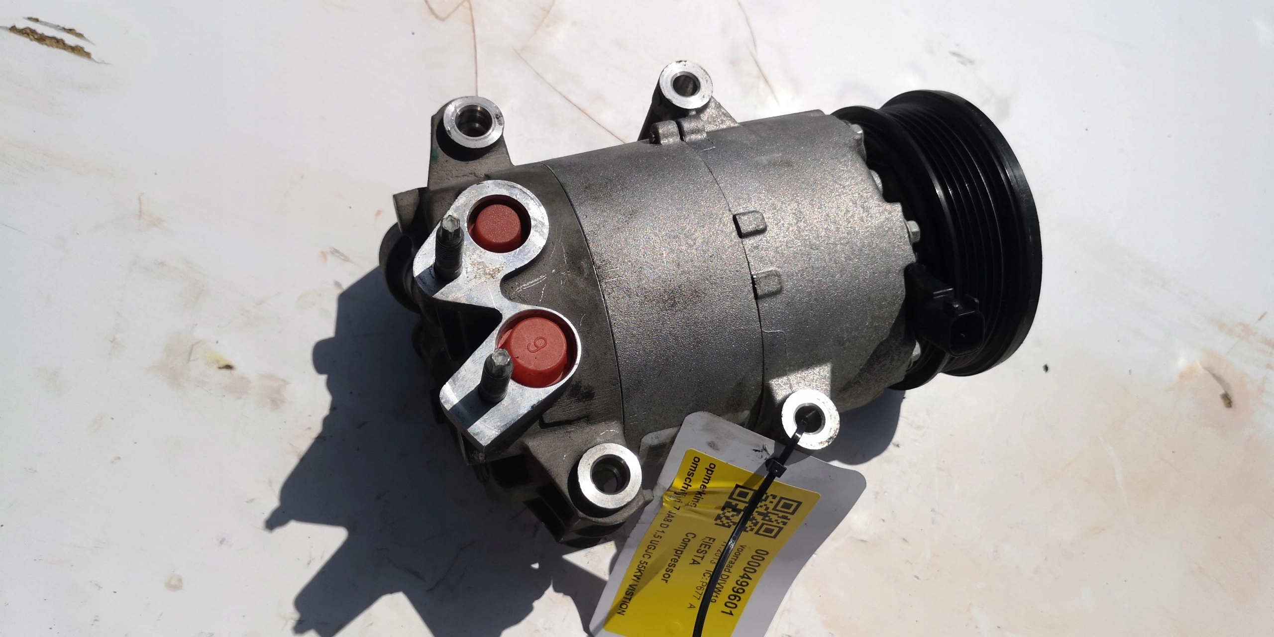 FORD FIESTA MK7 1.5 TDCI AV11-19D629-AA compressor;