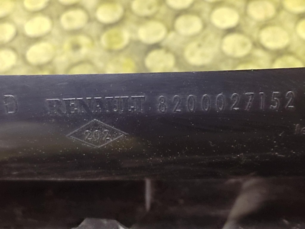 RENAULT ESPACE IV light right rear part 8200027152