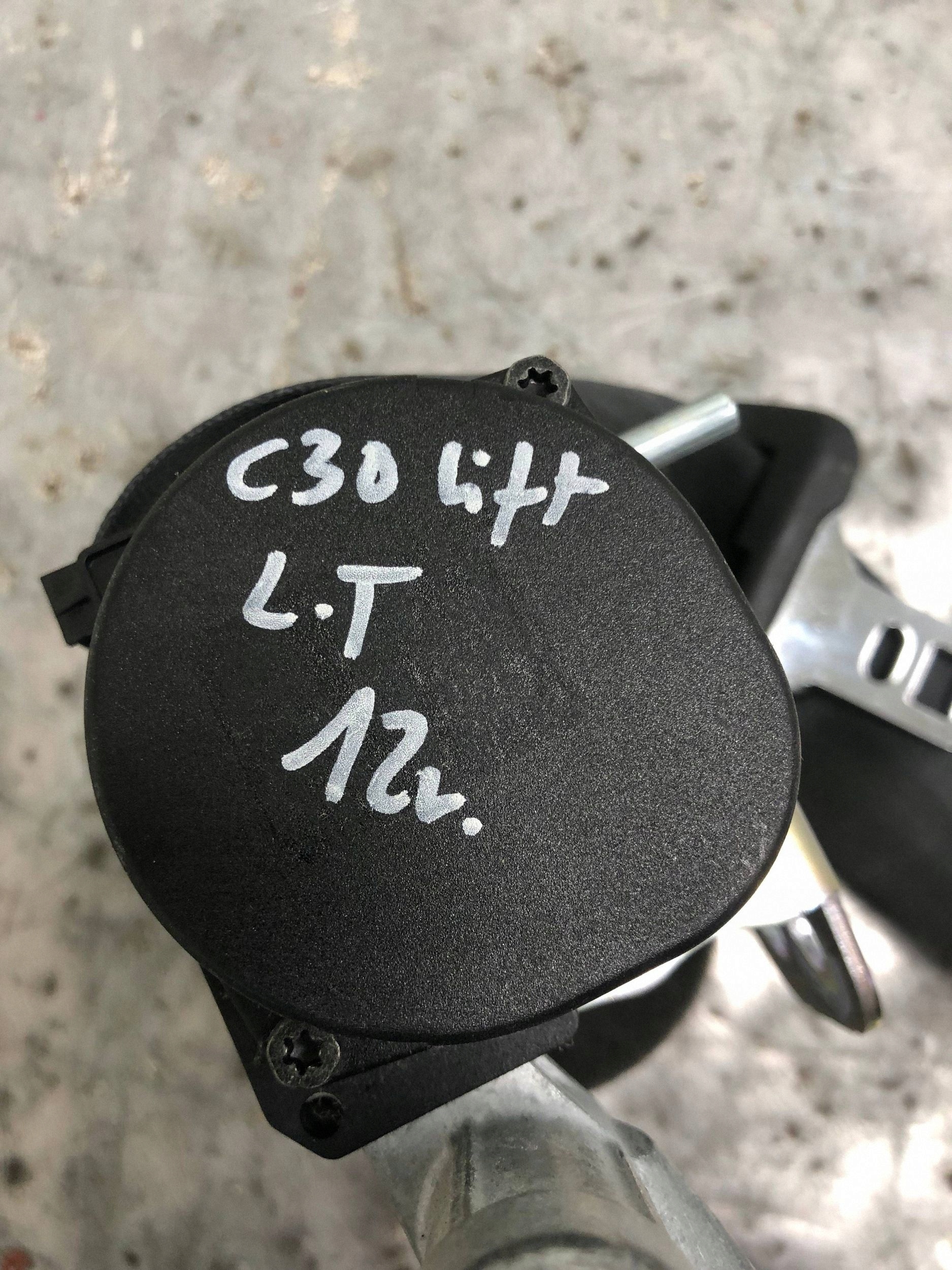 Gurten Sicherheits Spanner links heck VOLVO C30 LIFT 31351433