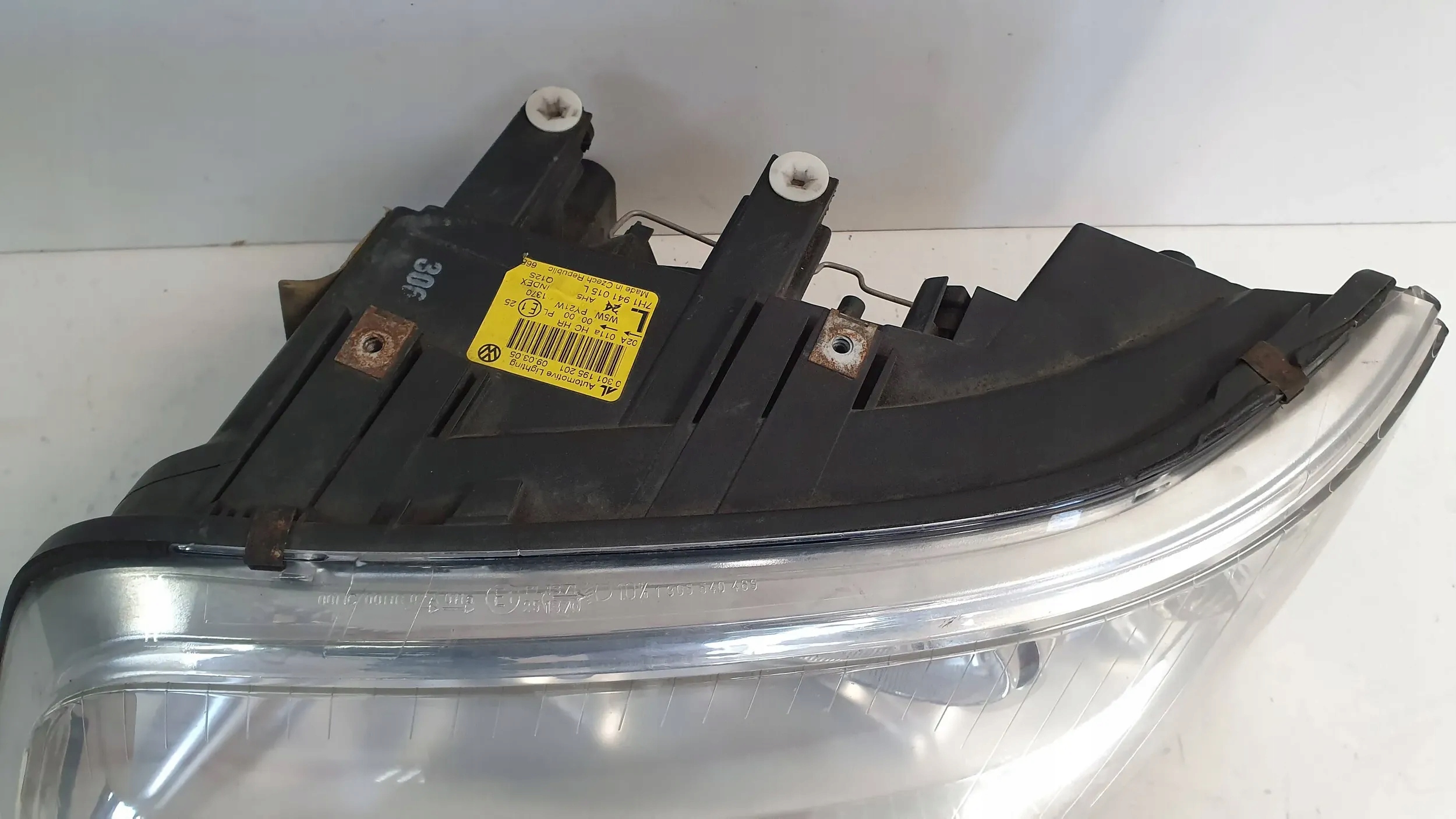light front left 7H1941015L VW TRANSPORTER T5 MULTIVAN CARAVELLE 03