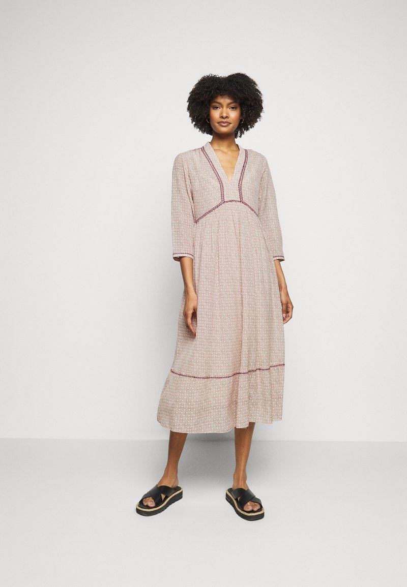 Šaty boho Vanessa Bruno 38