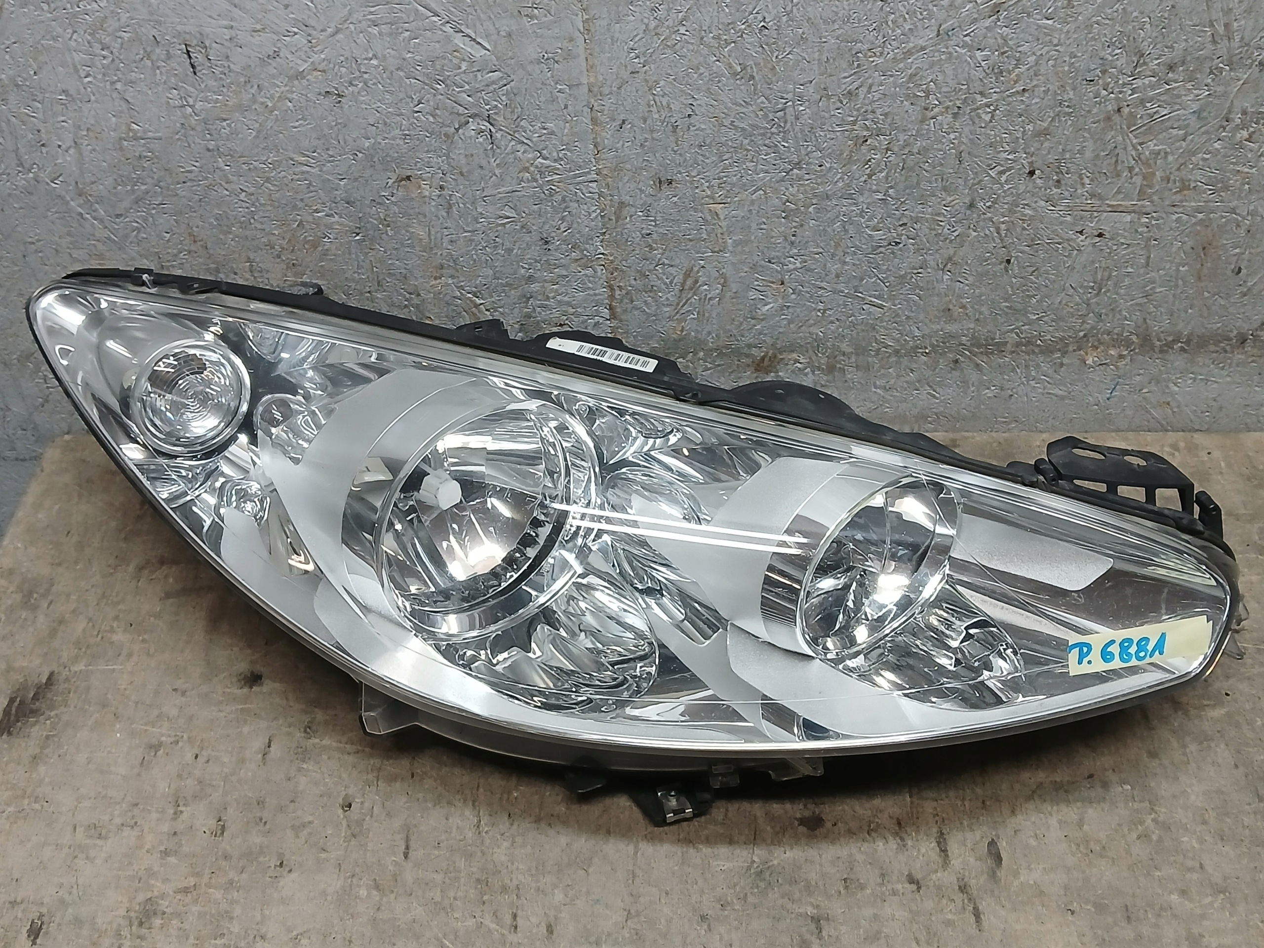 light front right PEUGEOT 308 T7 LIFT 11-13 9674039780