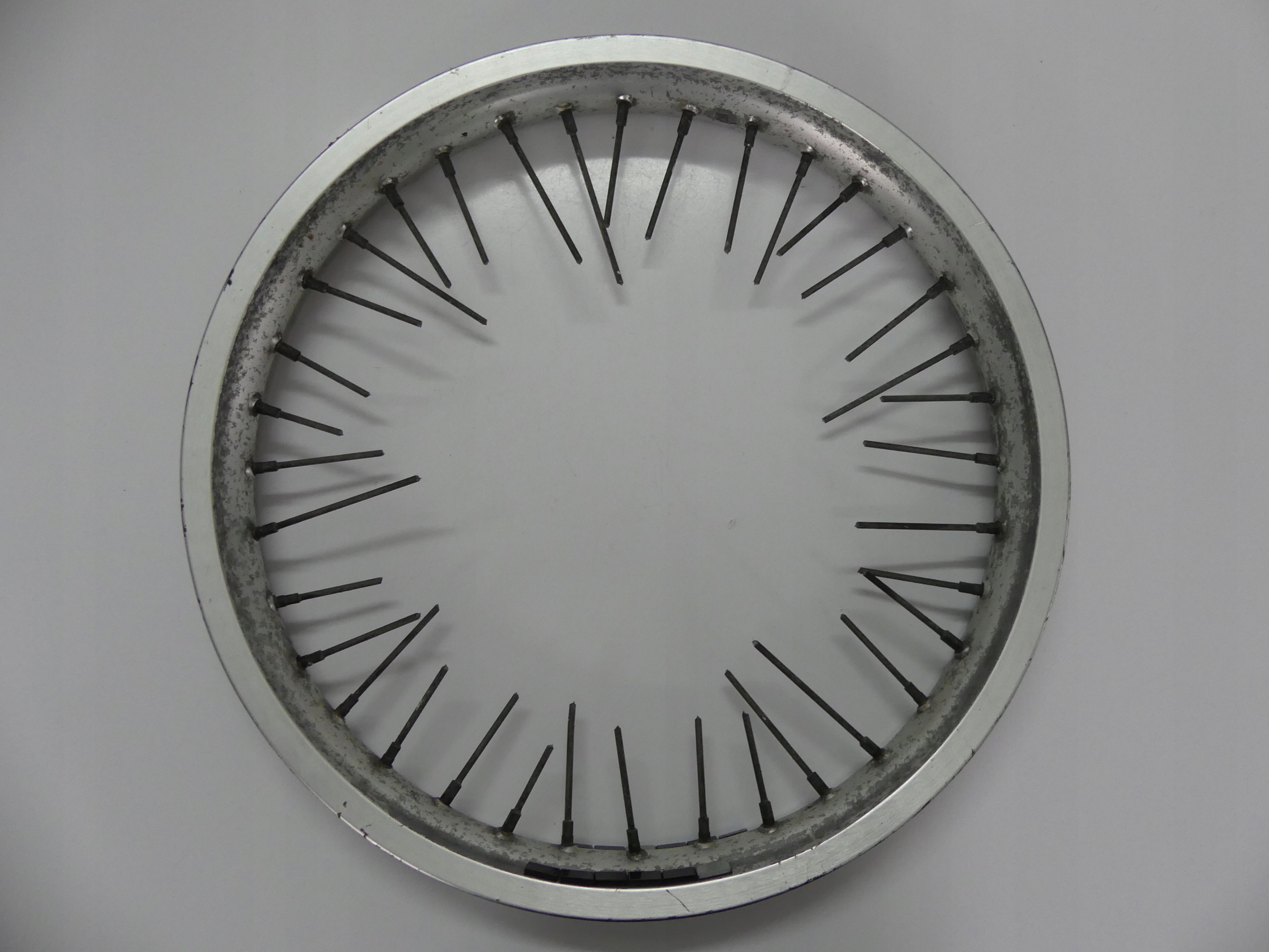 Обід передній передній обід спиці колесо 19x2. 15