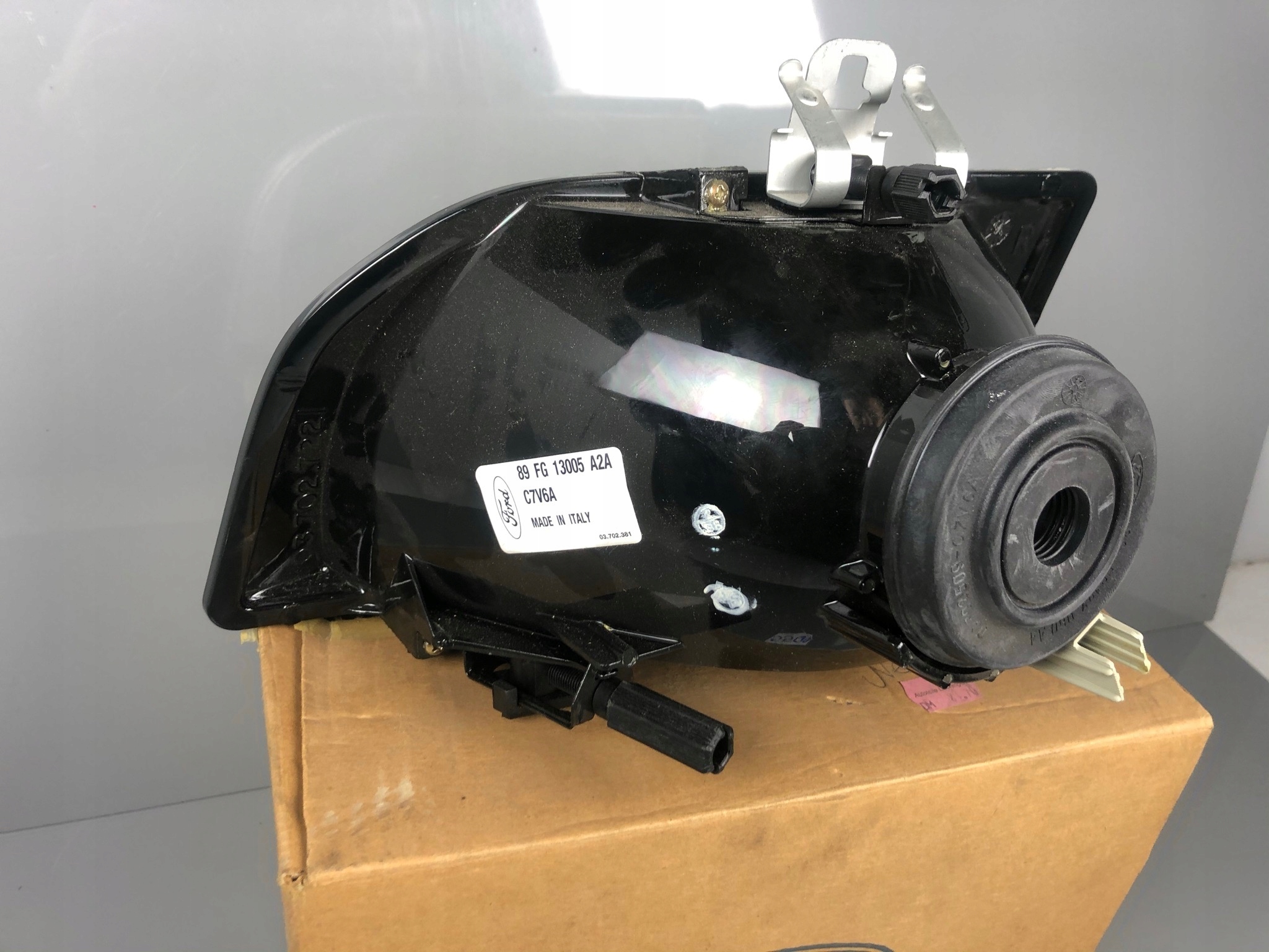 light right front front FORD FIESTA III