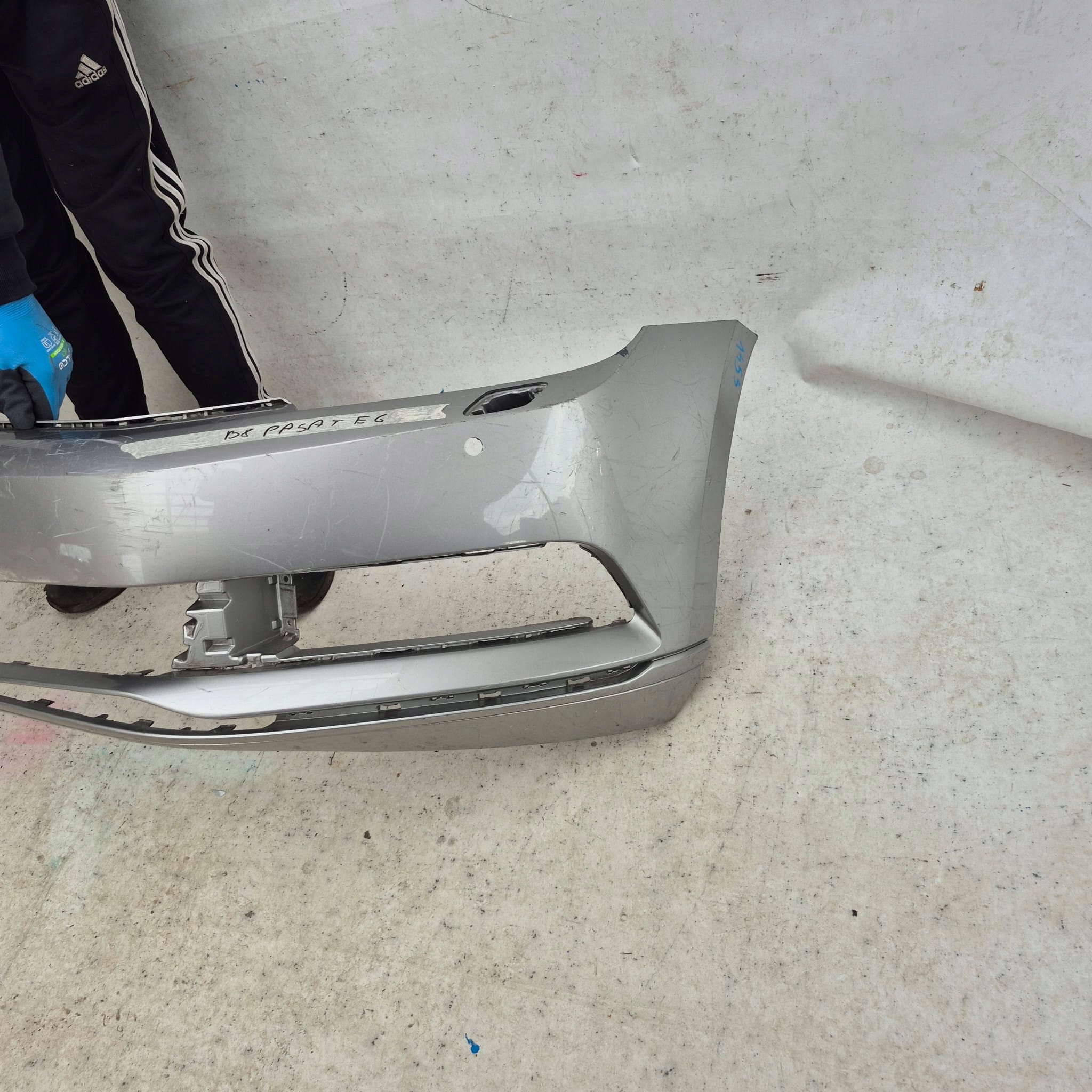 VW PASSAT B8 14-19 bumper front front washer PDC