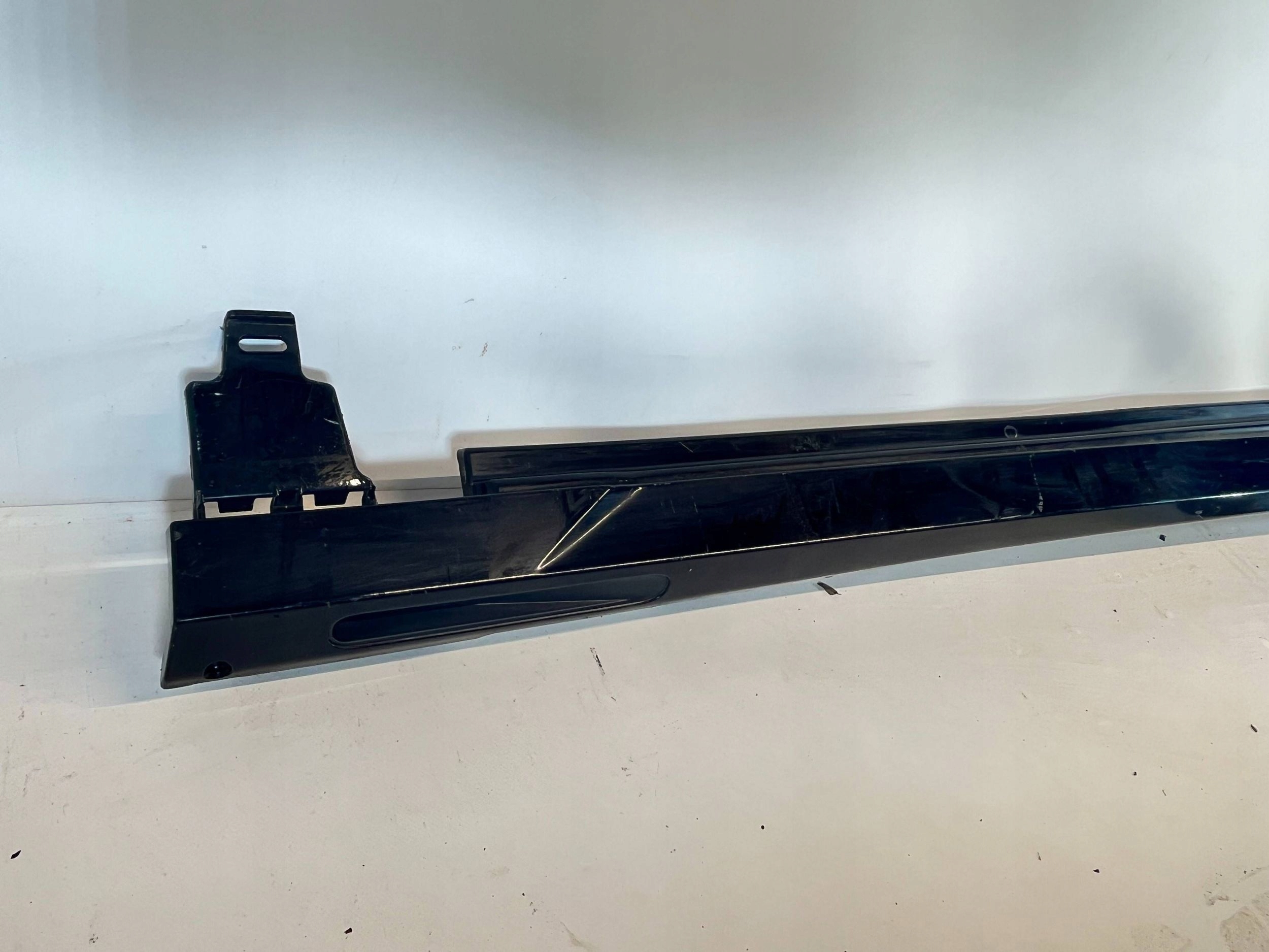 moulding threshold BMW iX 8737831