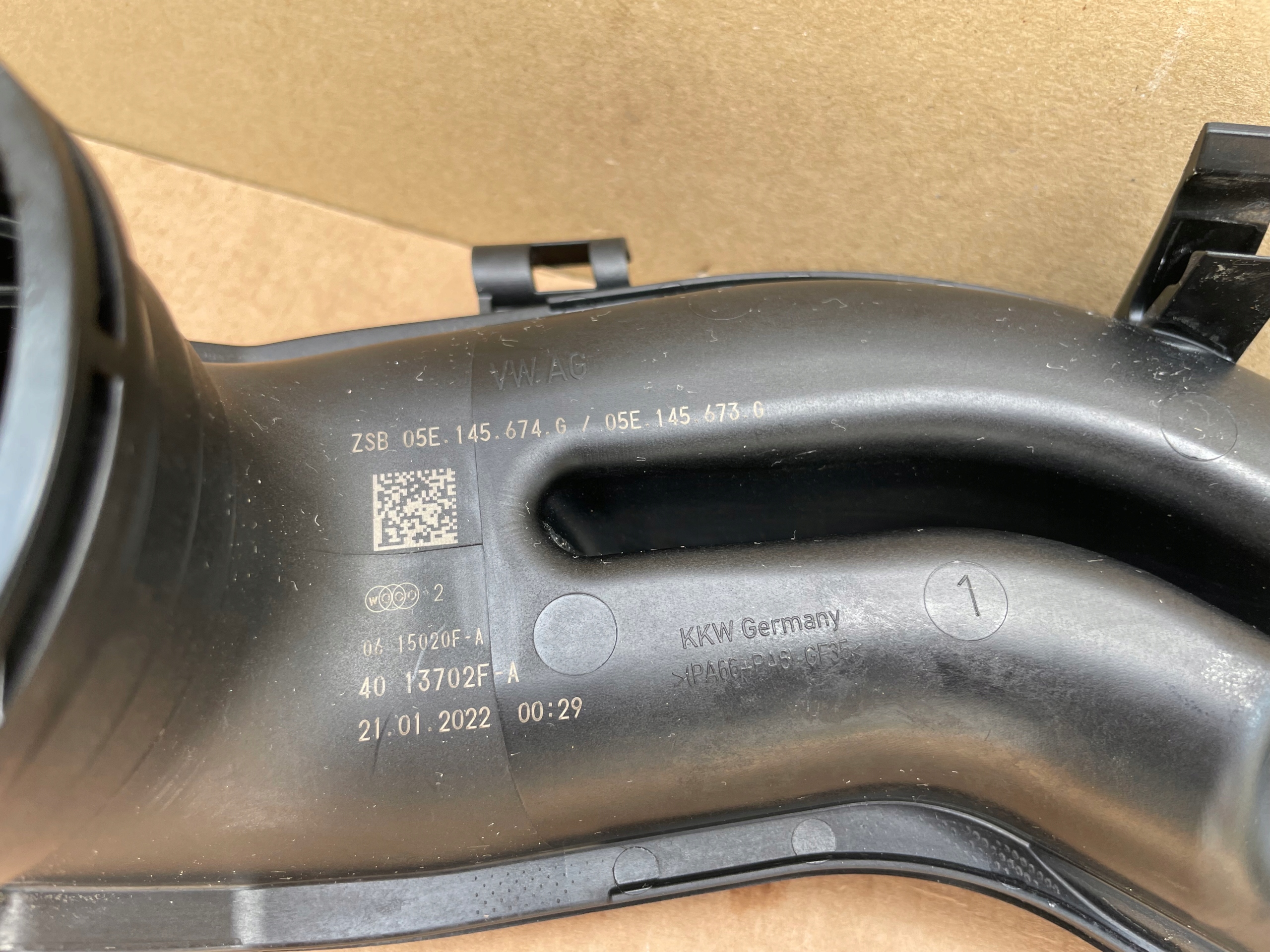 pipe 05E145674G 05E145673G VW SKODA original IDEAL