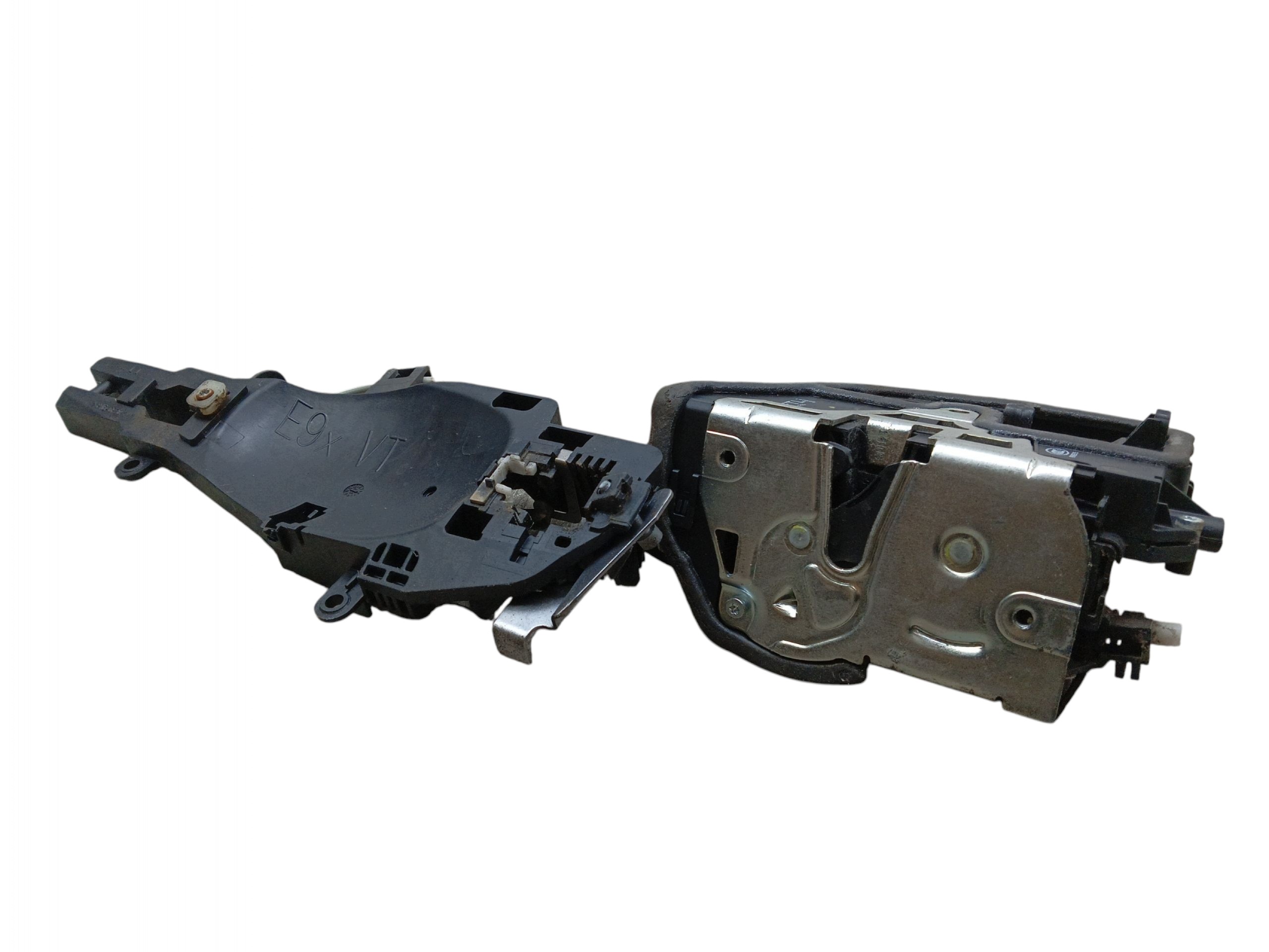 lock door left front 7 PIN BMW E91 E90 E92 E93 E81 E82 E7 E88 7059967
