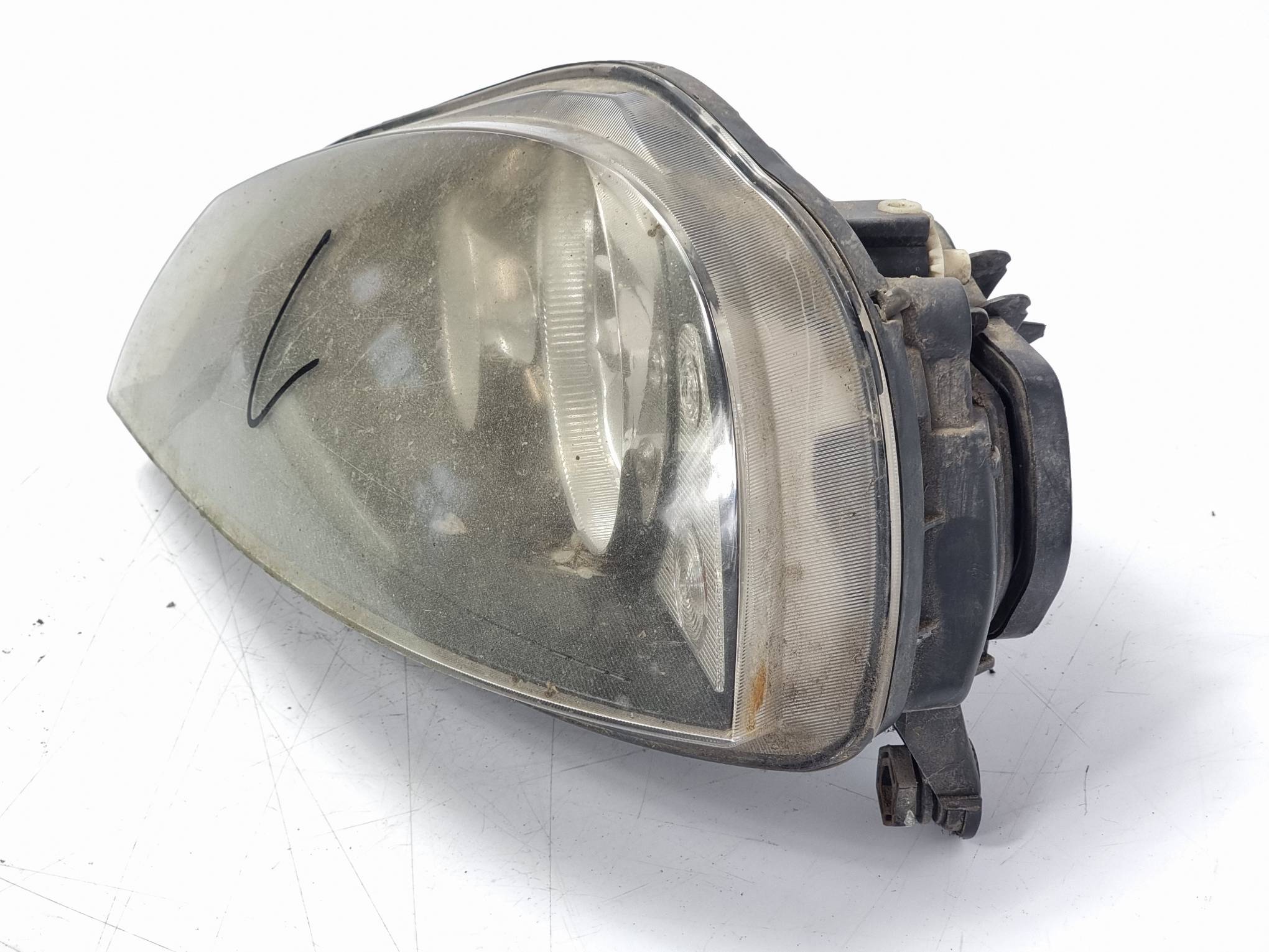 light left front 89305579 SEAT AROSA
