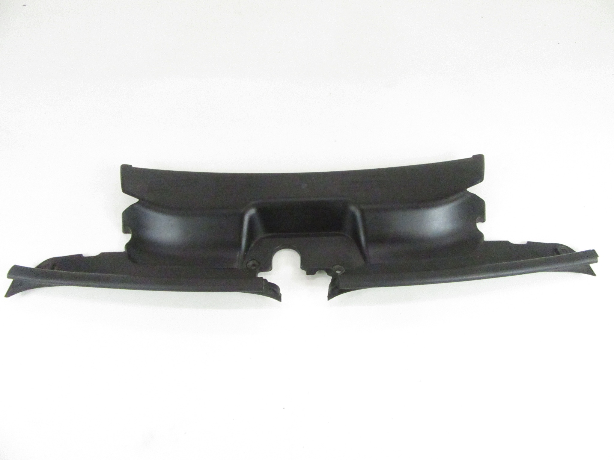 intake drain cover air BMW e83 X3 M57N M57N2