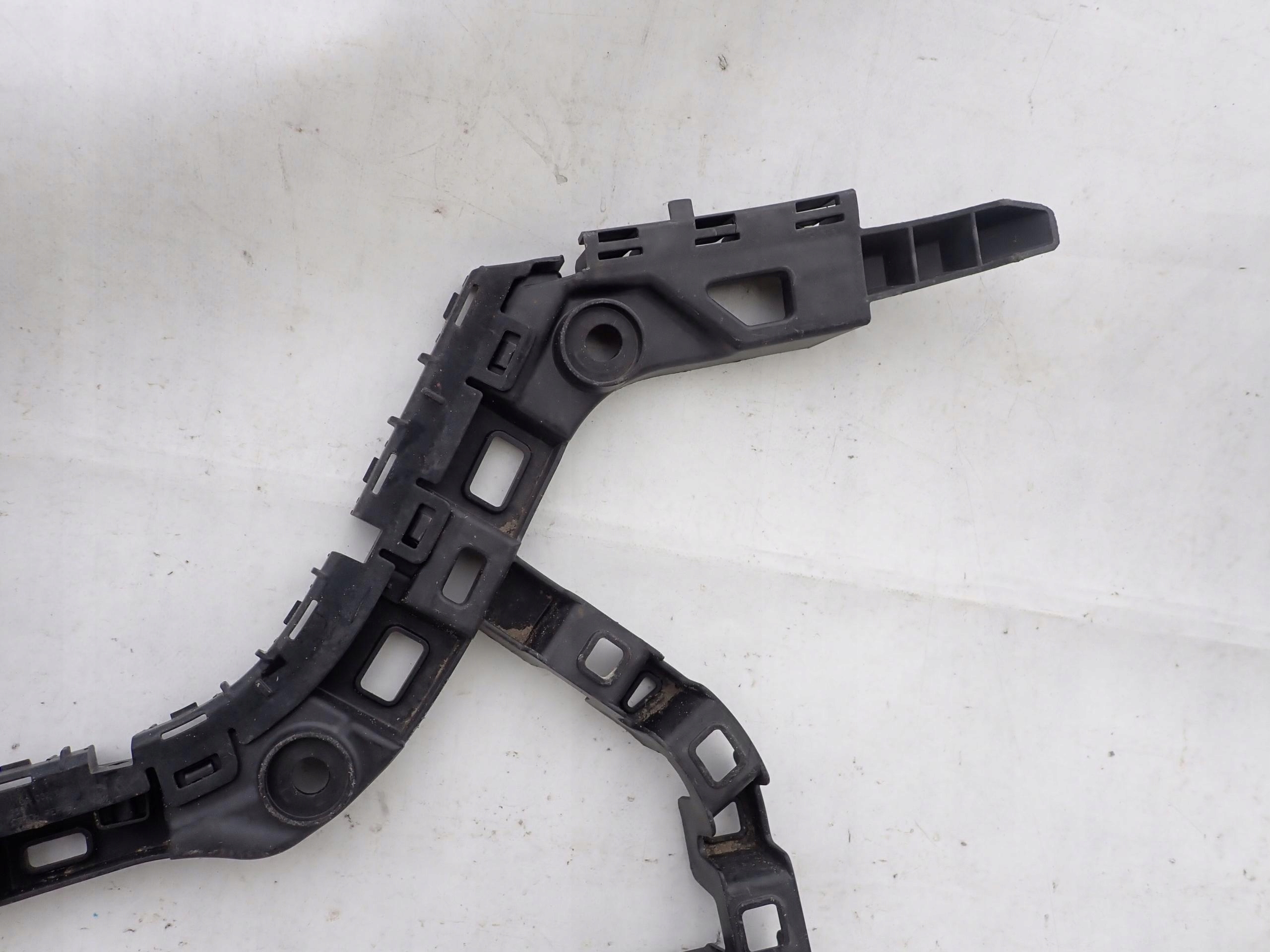 VW GOLF VII 7 bumper bracket right rear part KOMBI
