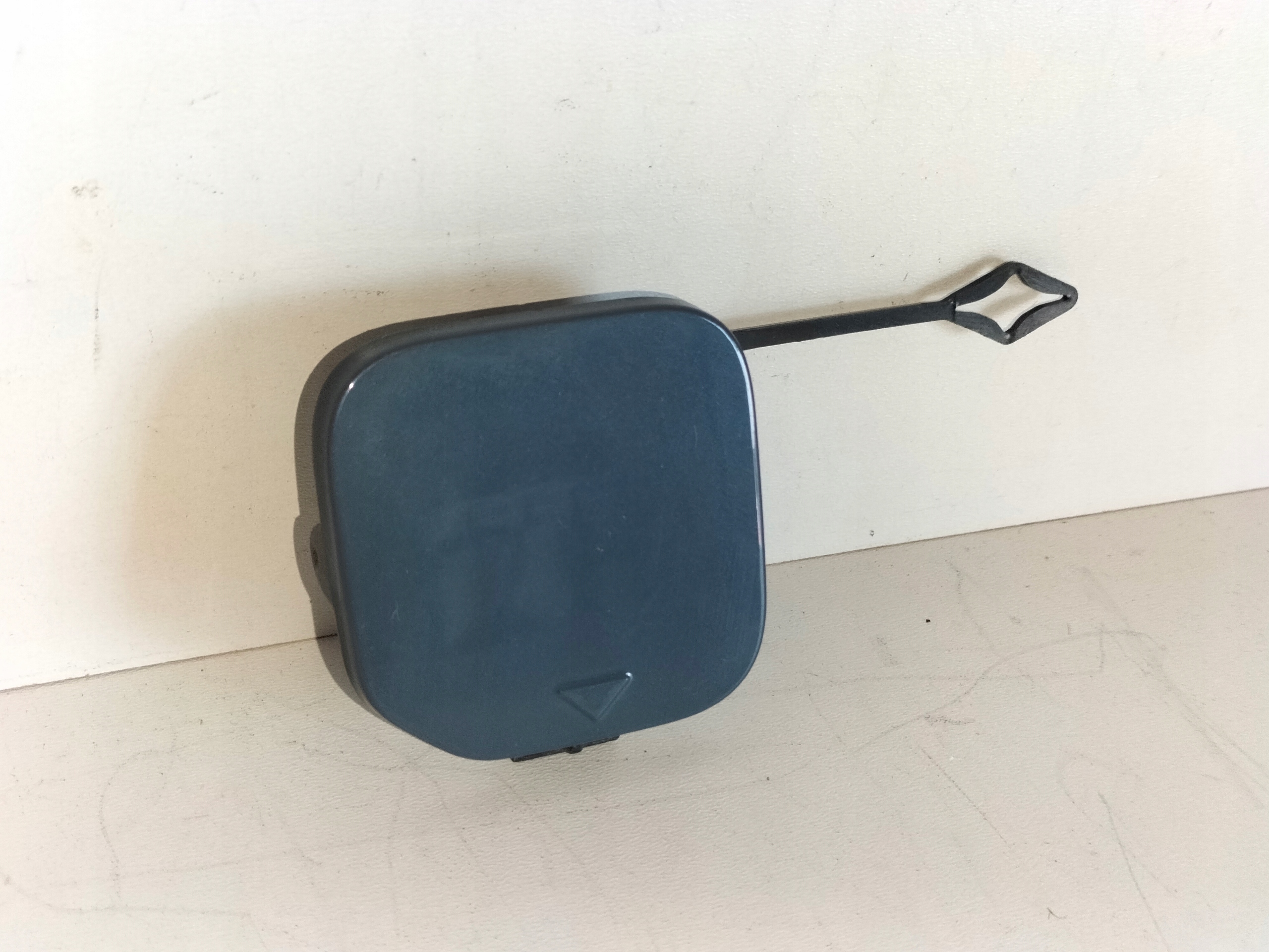 Abschleppöse der Stoßstange heck BMW 1 F40 19