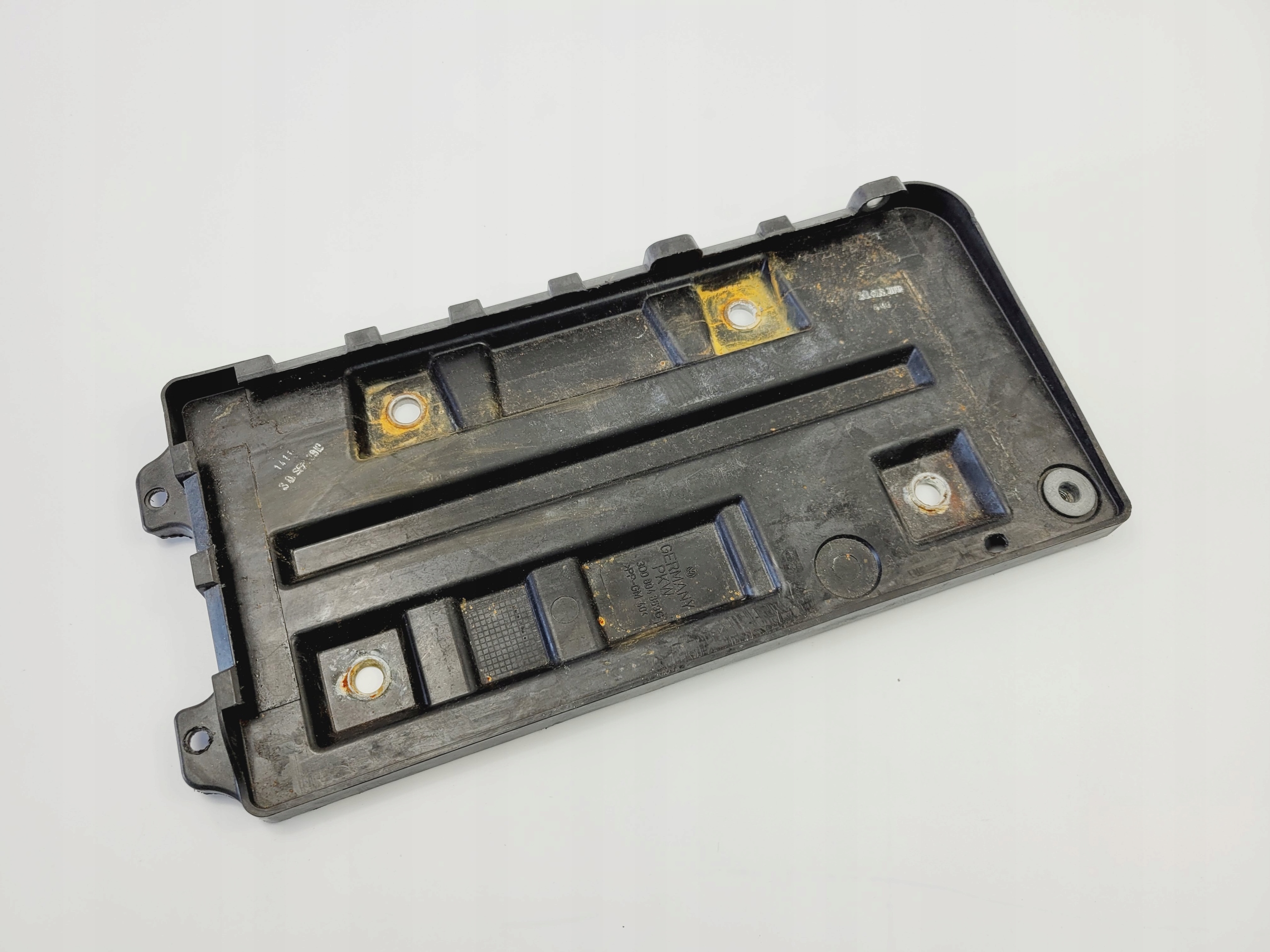 PODSTAWA AKUMULATORA VW PHAETON LIFT 3D0804569G