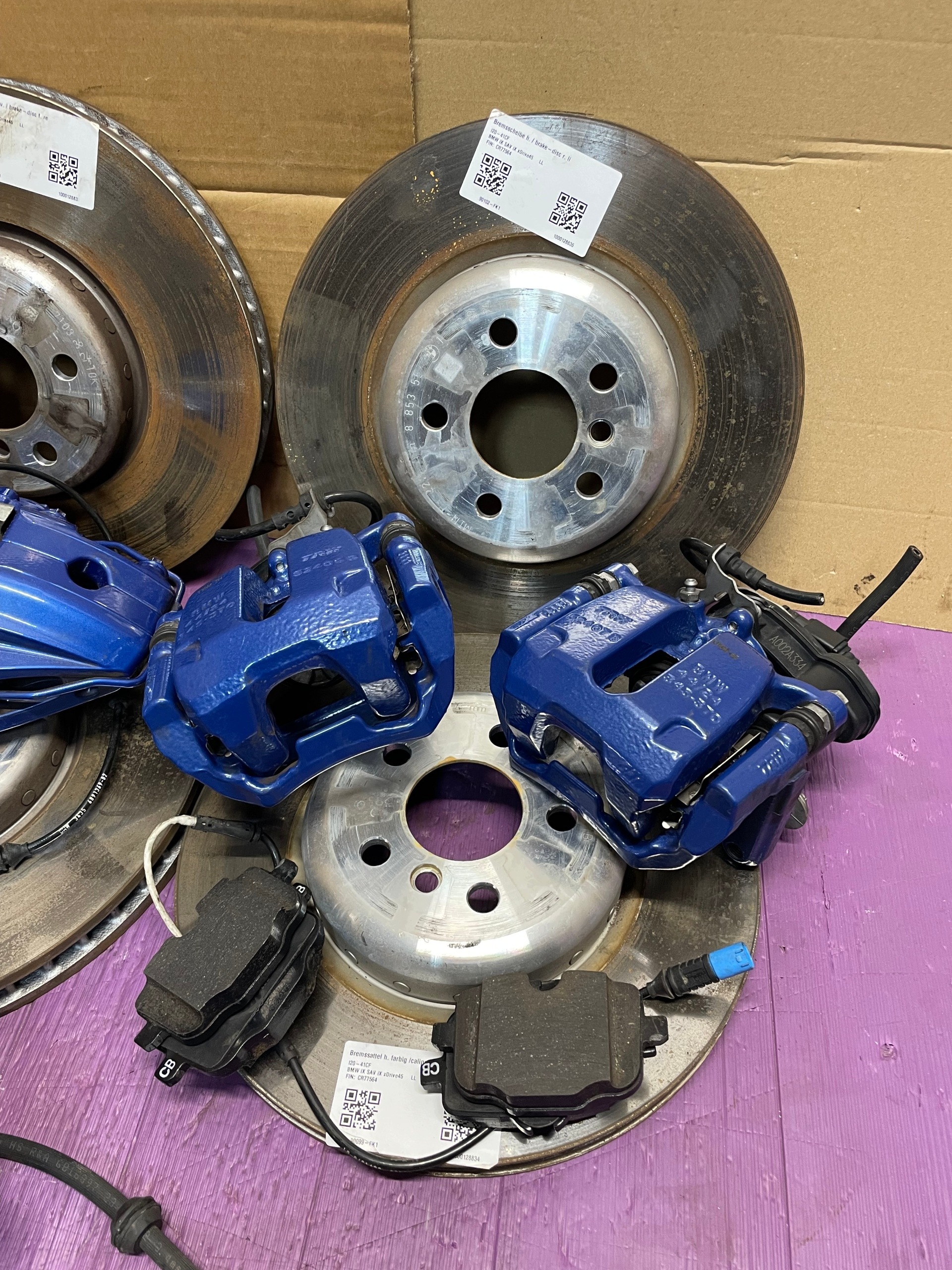calipers brake + discs + plates 348/36 m-packet KOMPLET BMW iX I20 36KM