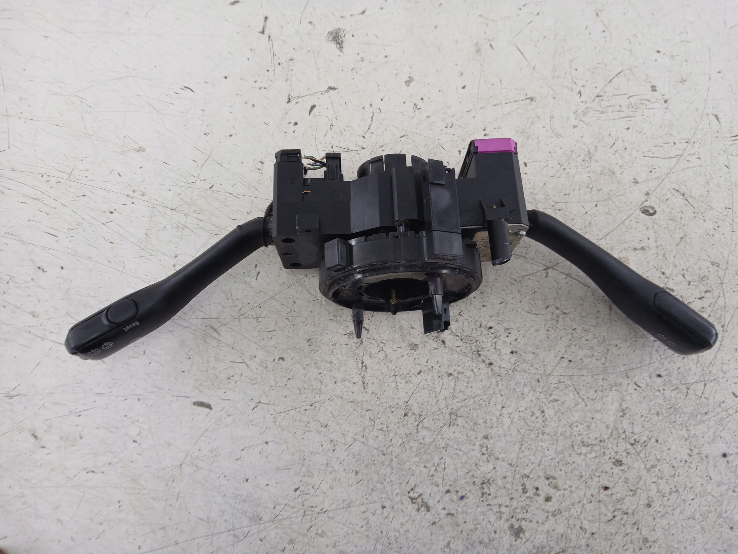 AUDI A3 8L DEVIO LUCI TERGICRISTALLO TERGI 8L0953513