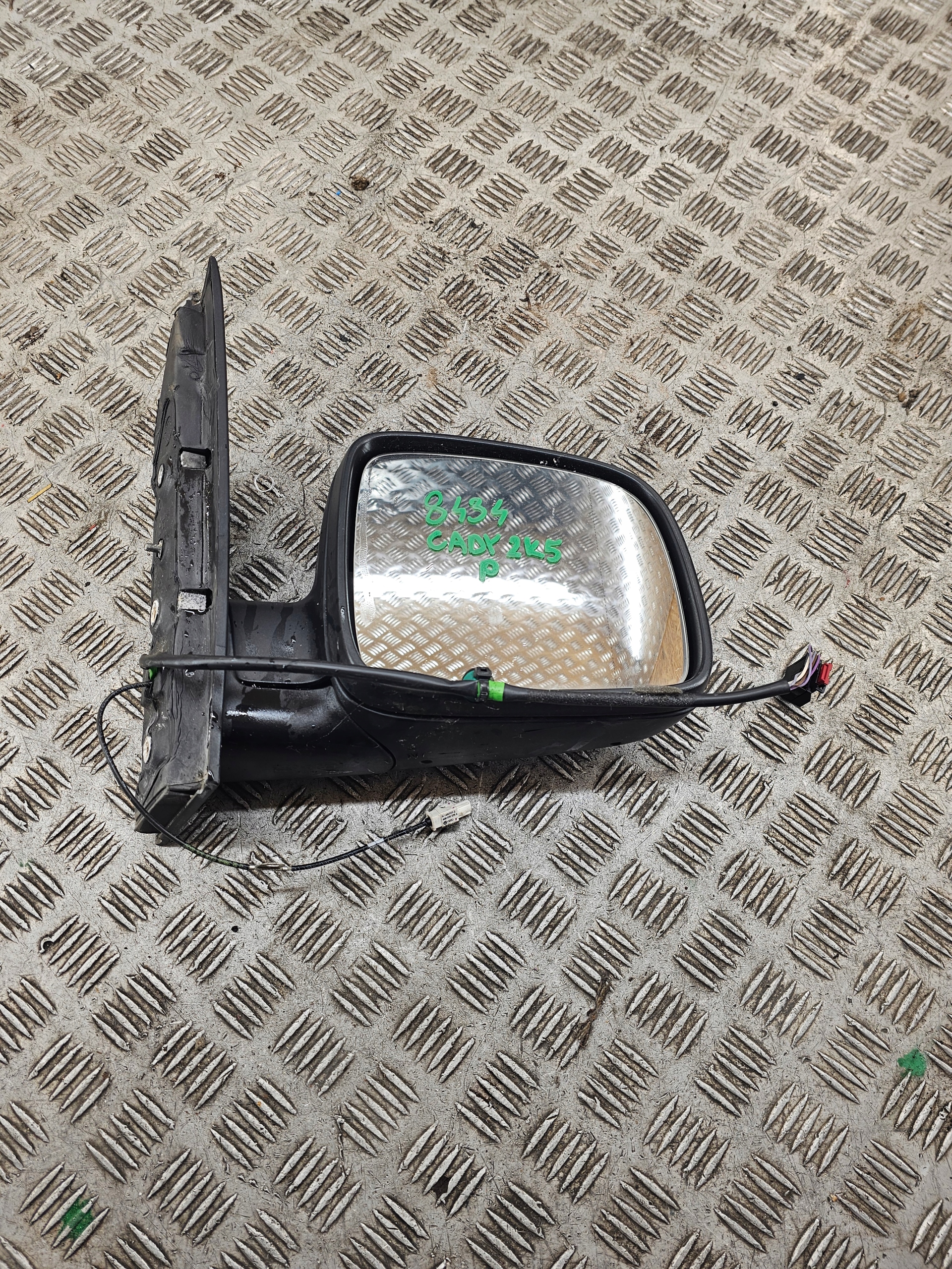 VW CADDY 2K5 right mirror exterior 5 PIN 12