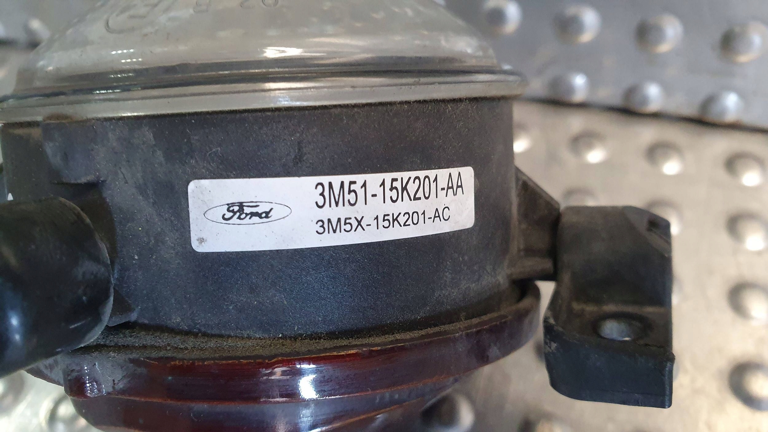 Nebelscheinwerfer rechts FORD FOCUS MK2 C-MAX MK1 04- 3M51-15K201-AA