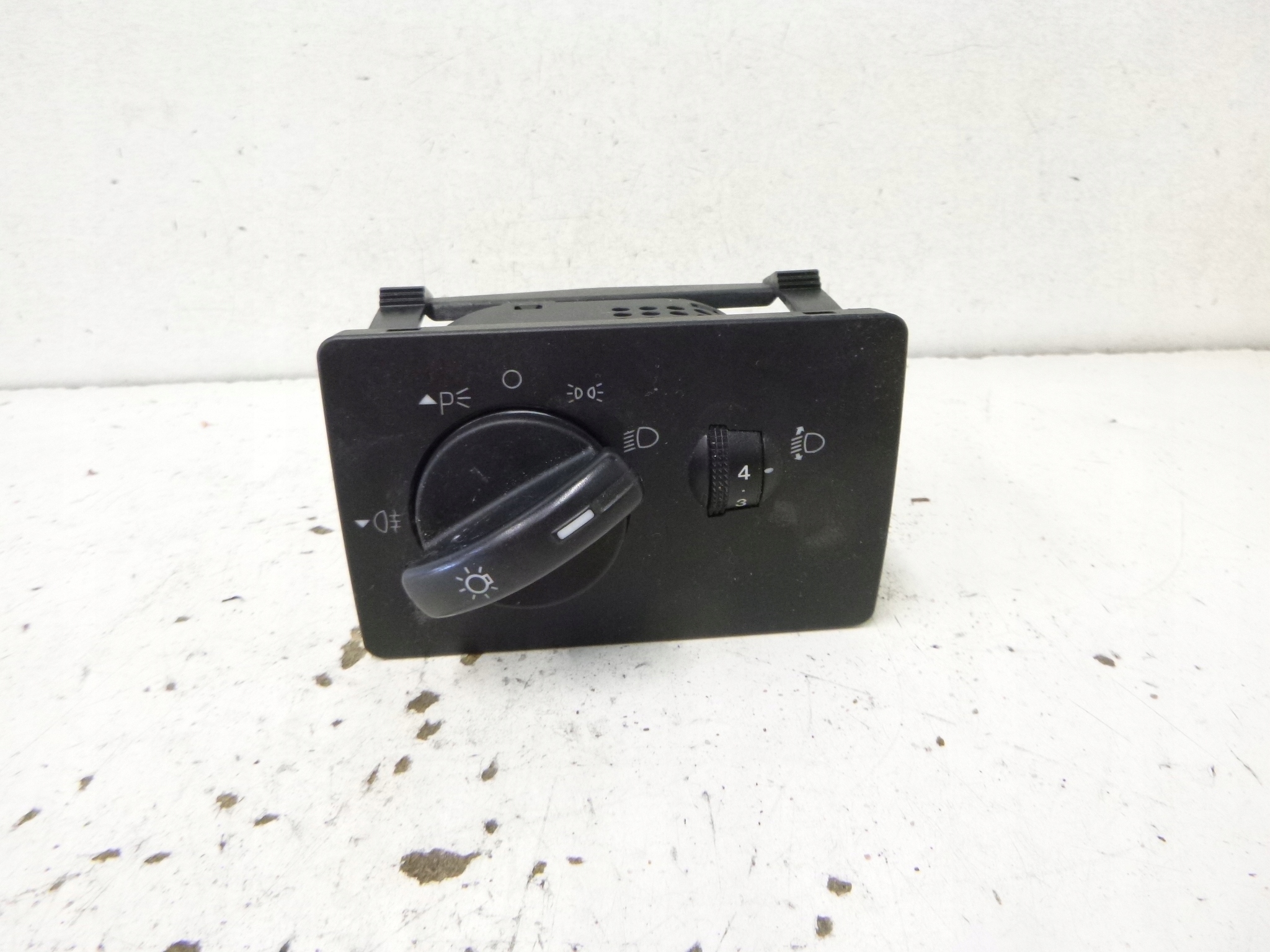 lichtschalter Ford Focus II 2006 4M5T13A024EA