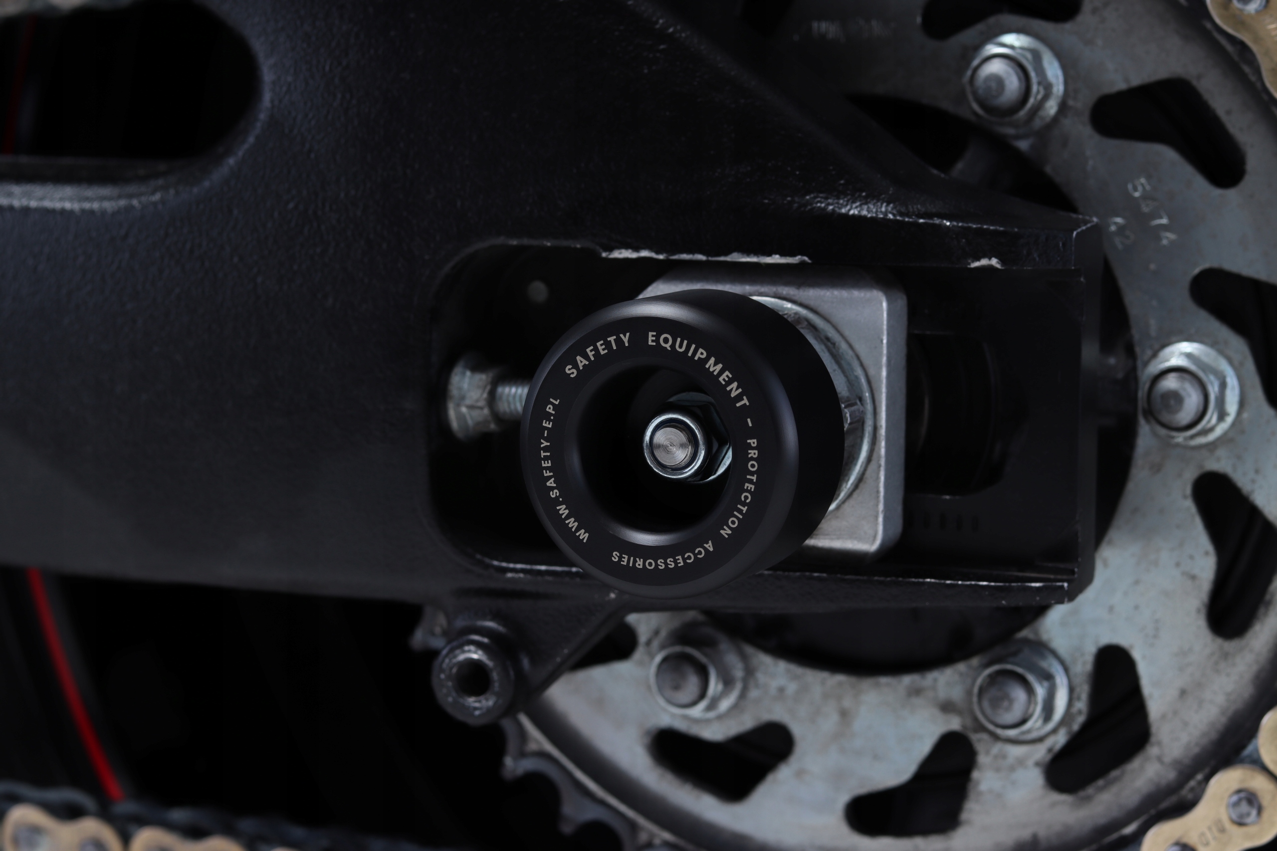 Suzuki GSX-R 1000 2012-2016- Crash pady SE koła T. Producent Safety-E