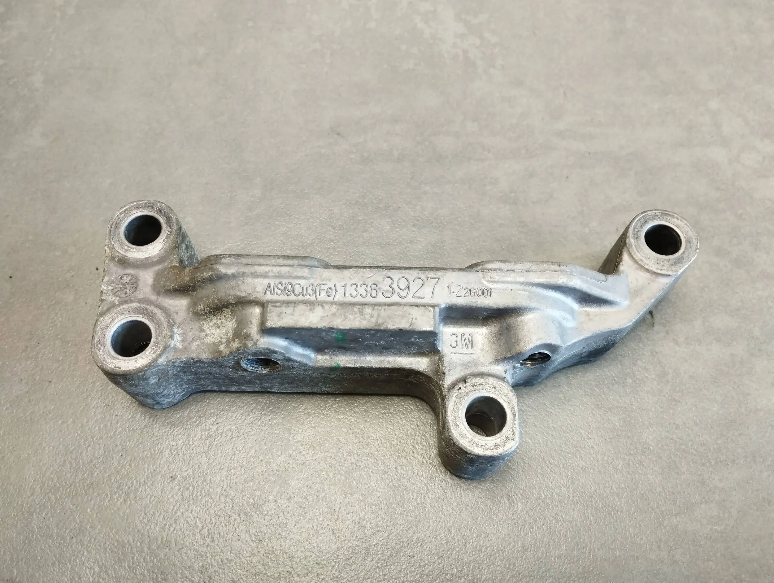 Opel Astra K 1.6 CDTI engine mount 13363927