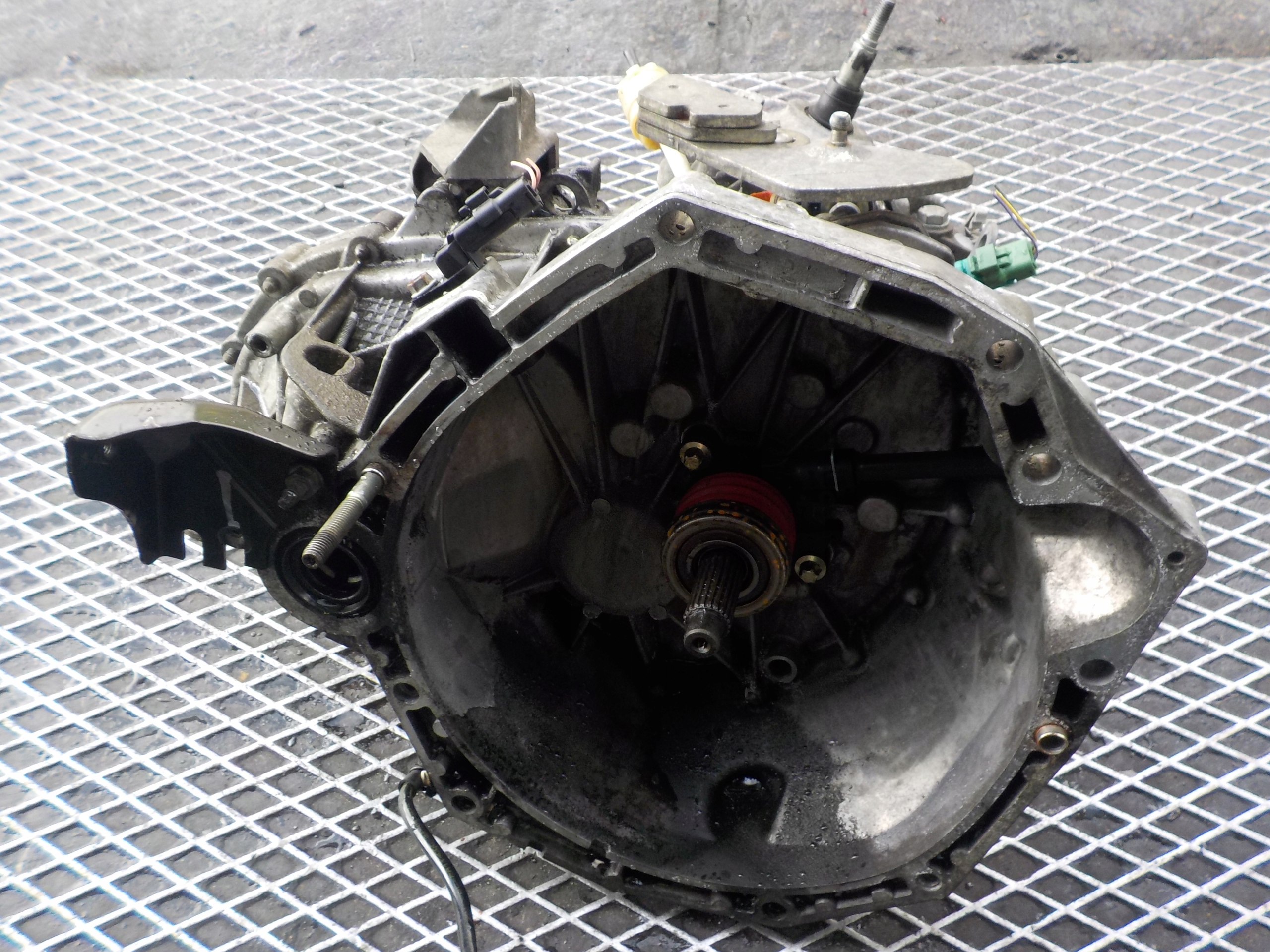 RENAULT CLIO III 1.5 DCI Getriebe TL4A002