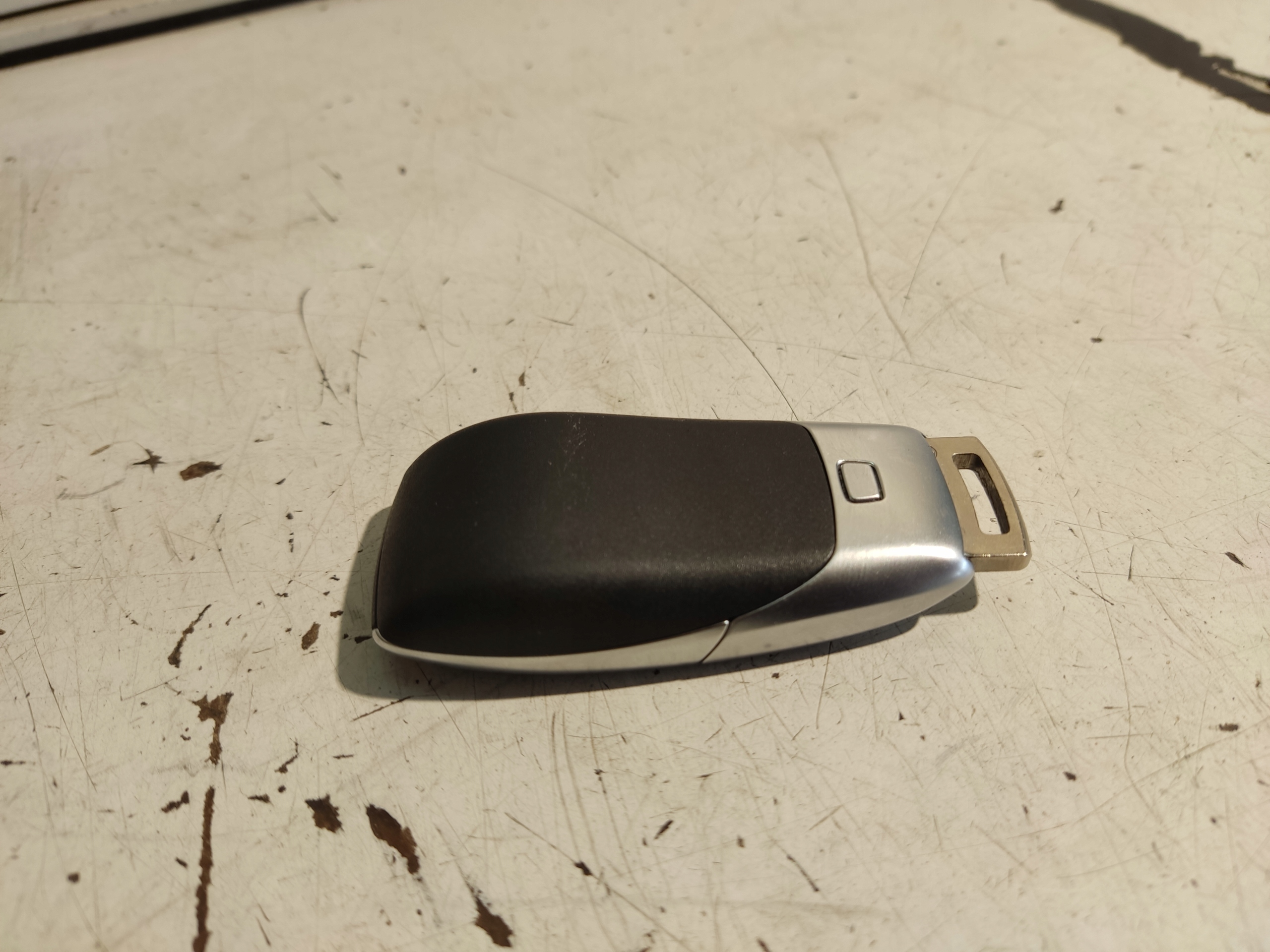 MERCEDES W177 KLUCZYK PILOT KEYLESS Typ samochodu Samochody osobowe