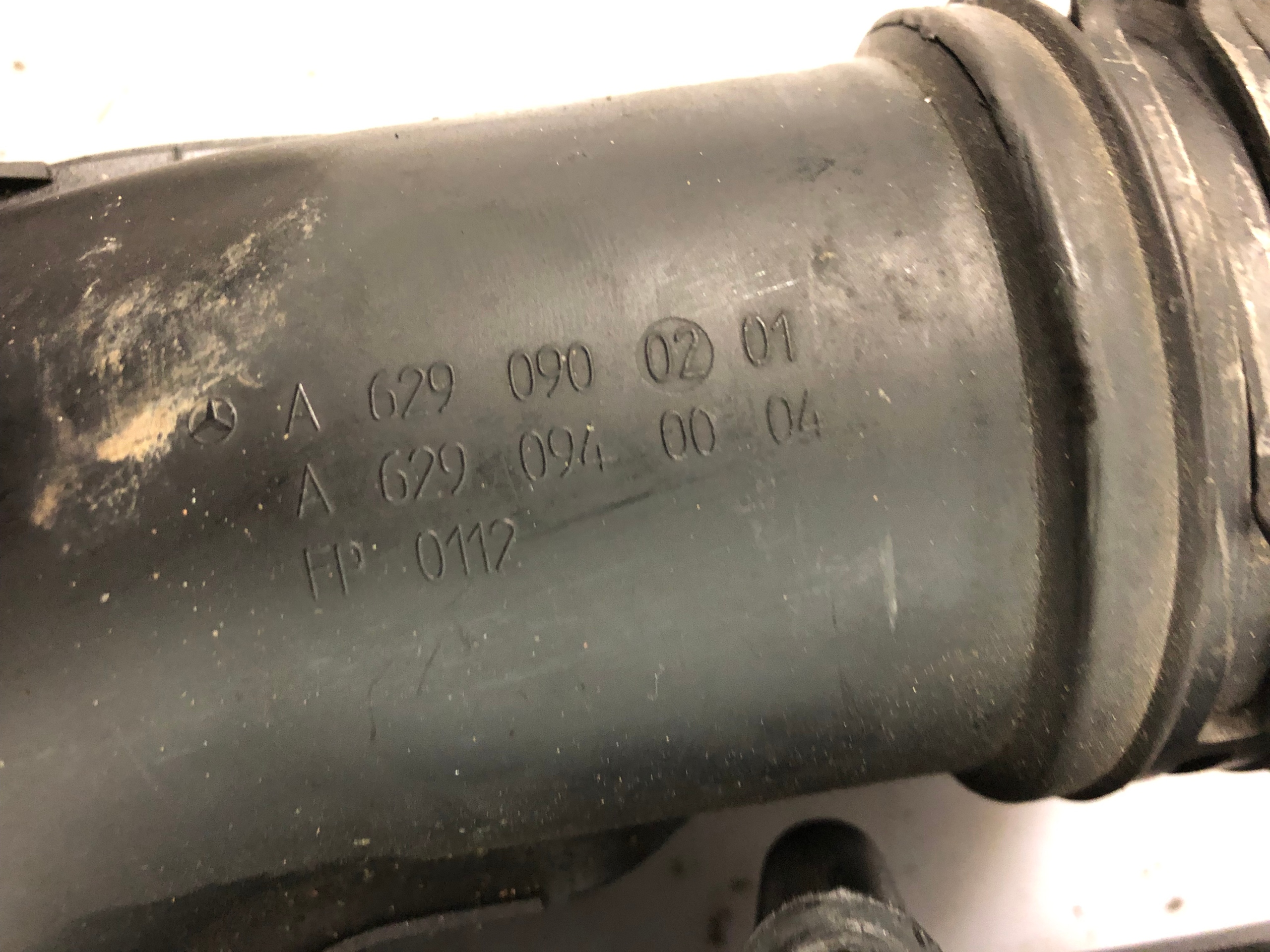 MERCEDES ML W164 air filter housing