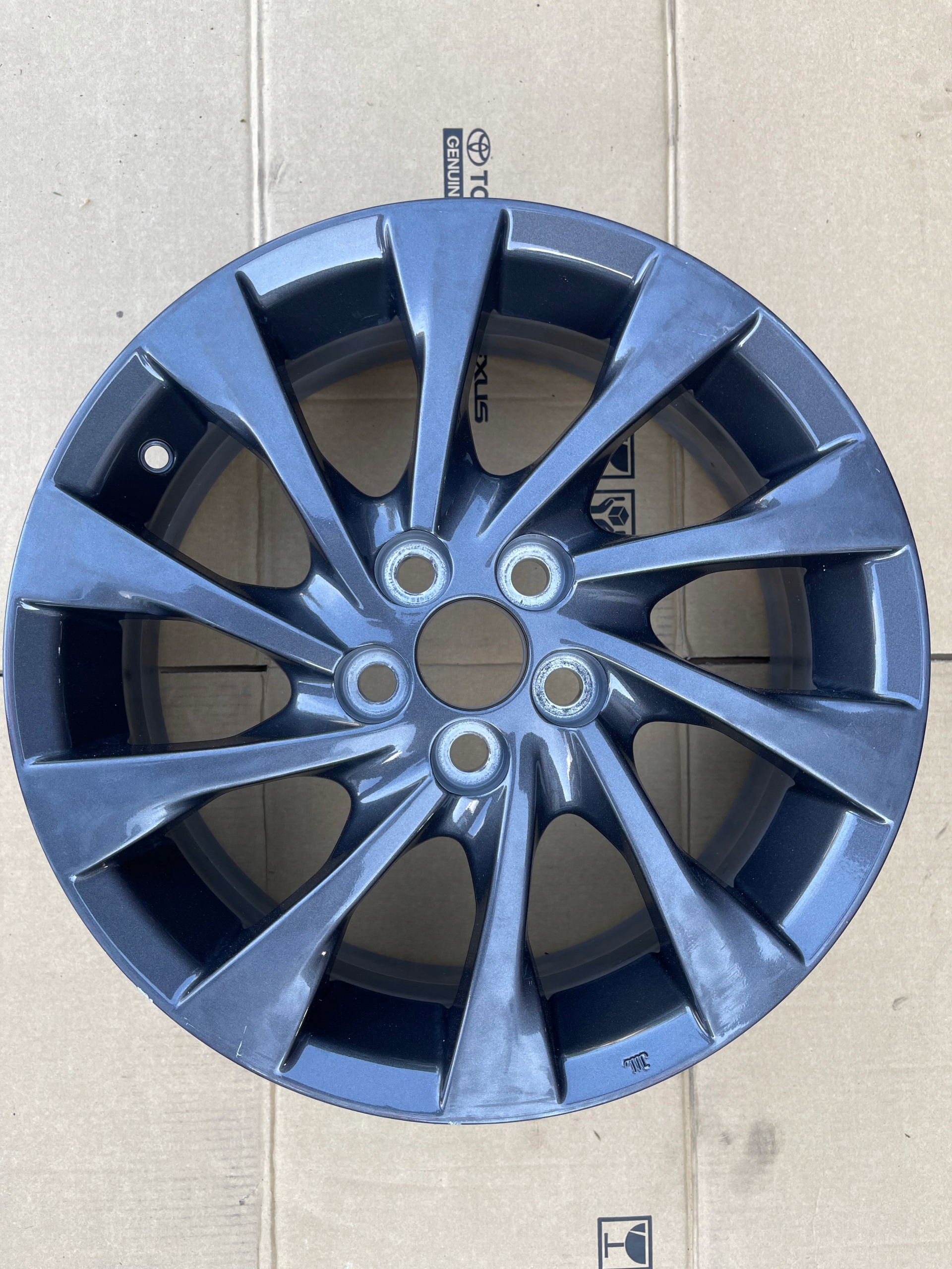 Обід Lexus CT 200h