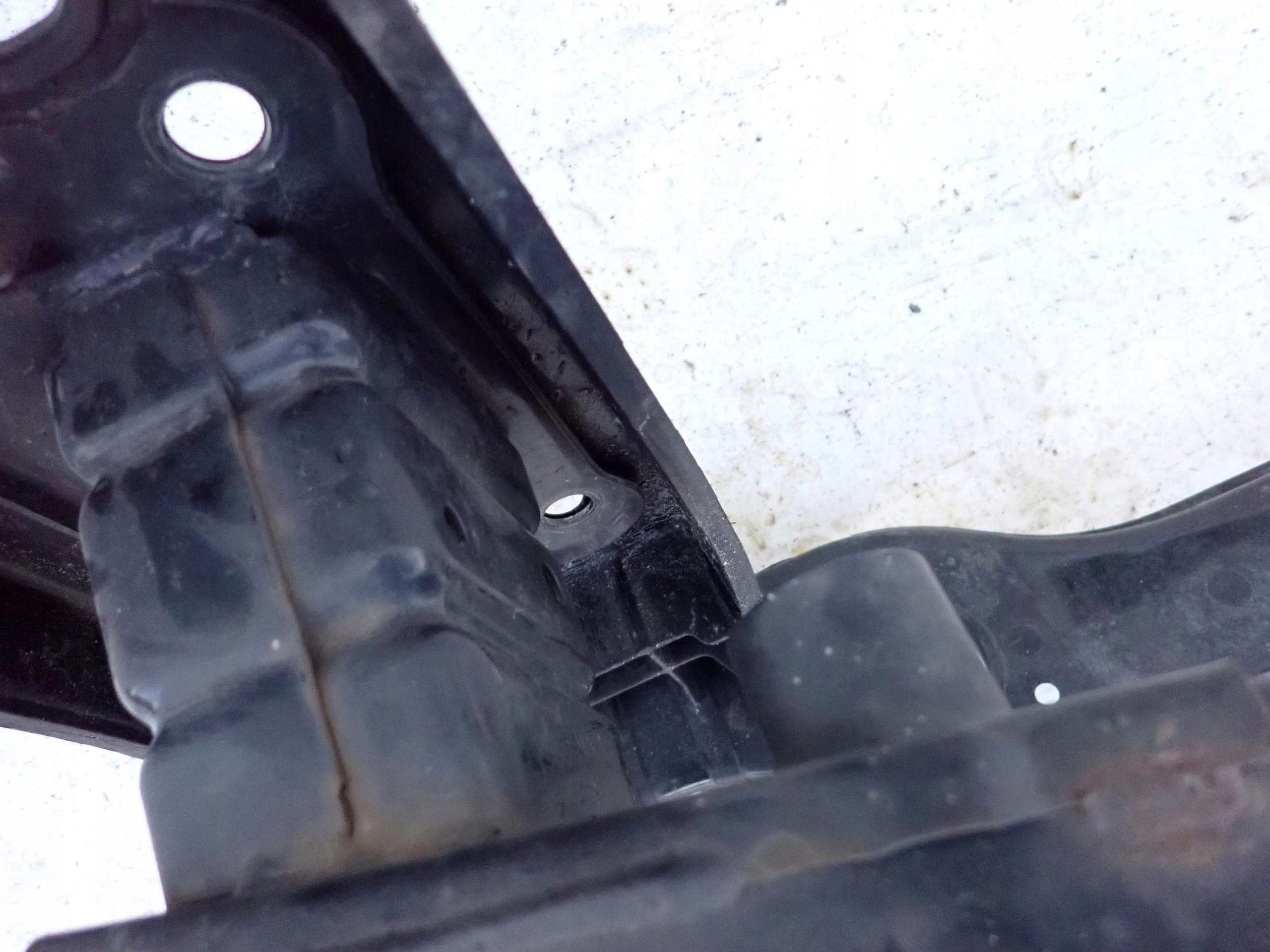 KIA SPORTAGE IV 15- support panel for radiators pillar sider